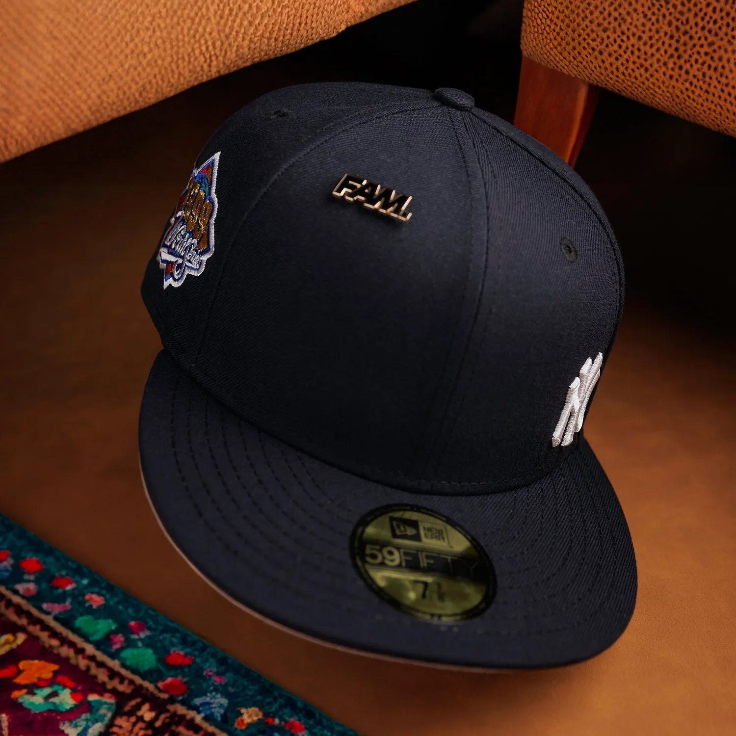 NEW ERA 59FIFTY MLB MINI LOGO NEW YORK YANKEES WS 99 NAVY GREY UV FI