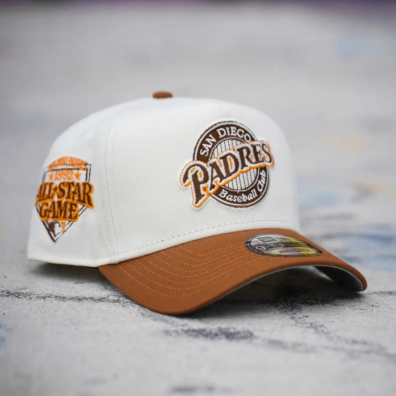 NEW ERA 9FORTY A-FRAME SAN DIEGO PADRES TWO TONE GREY UV SNAPBACK