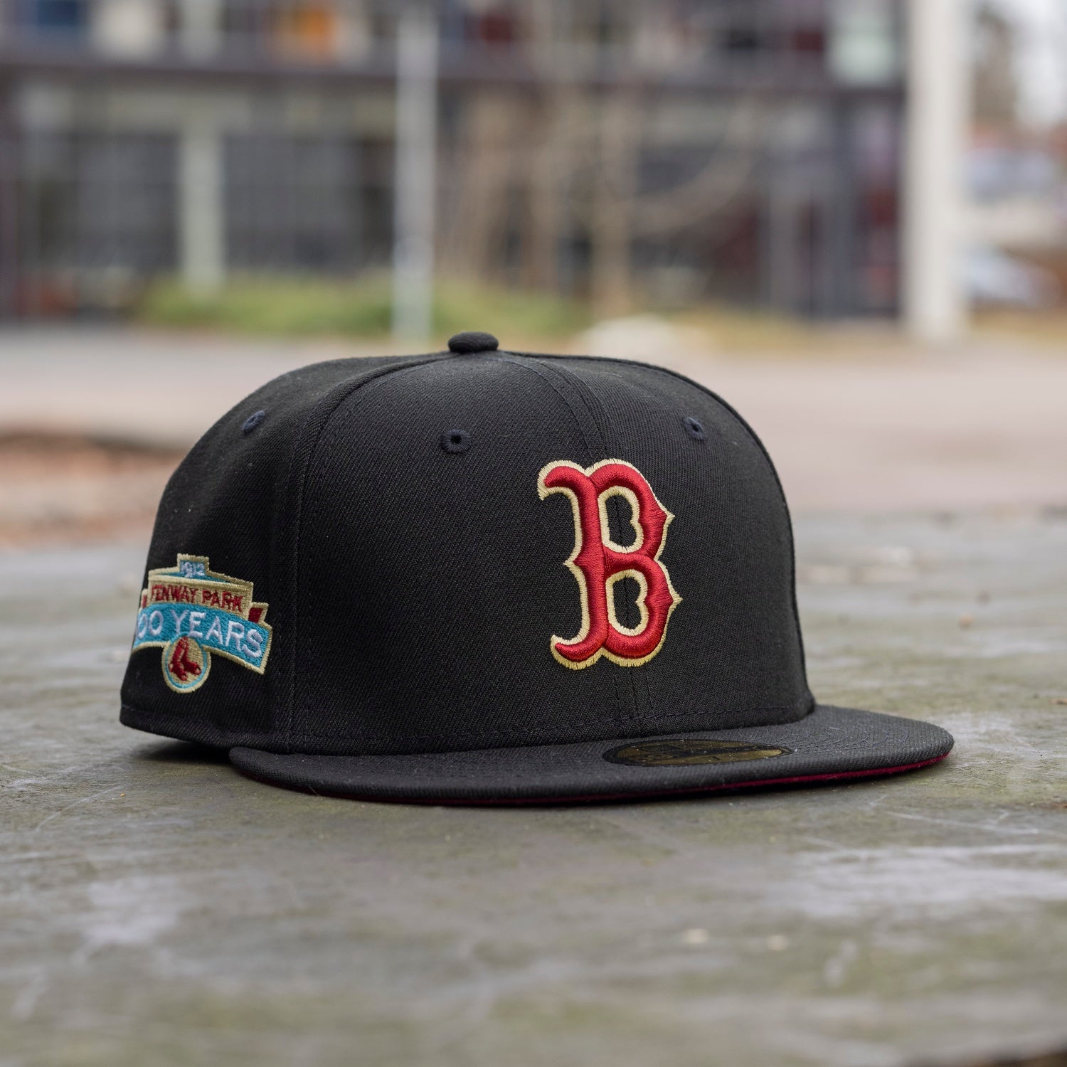 NEW ERA 59FIFTY MLB BOSTON RED SOX FENWAY PARK BLACK / MAROON UV FITTED CAP