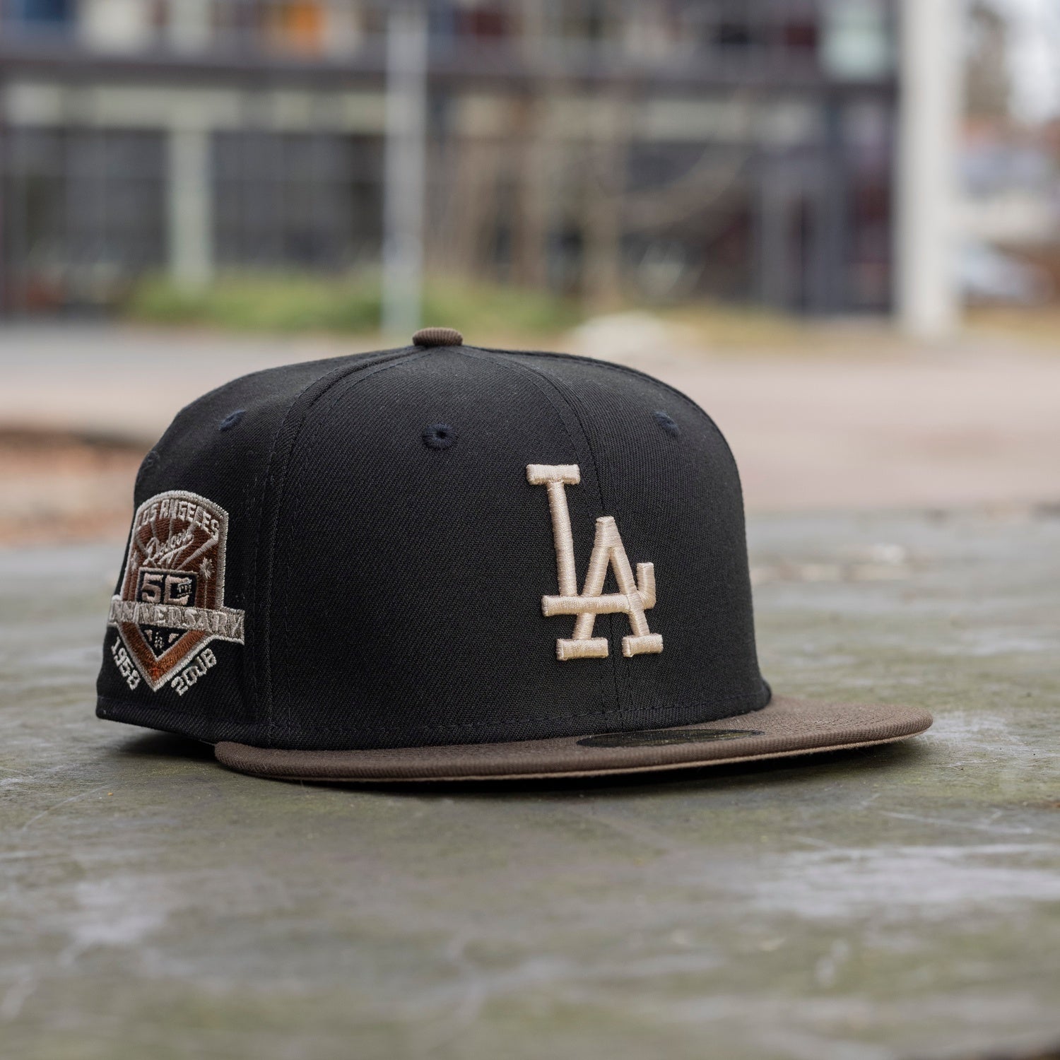 NEW ERA 59FIFTY MLB LOS ANGELES DODGERS 50TH ANNIVERSARY TWO TONE / CAMEL UV FITTED CAP