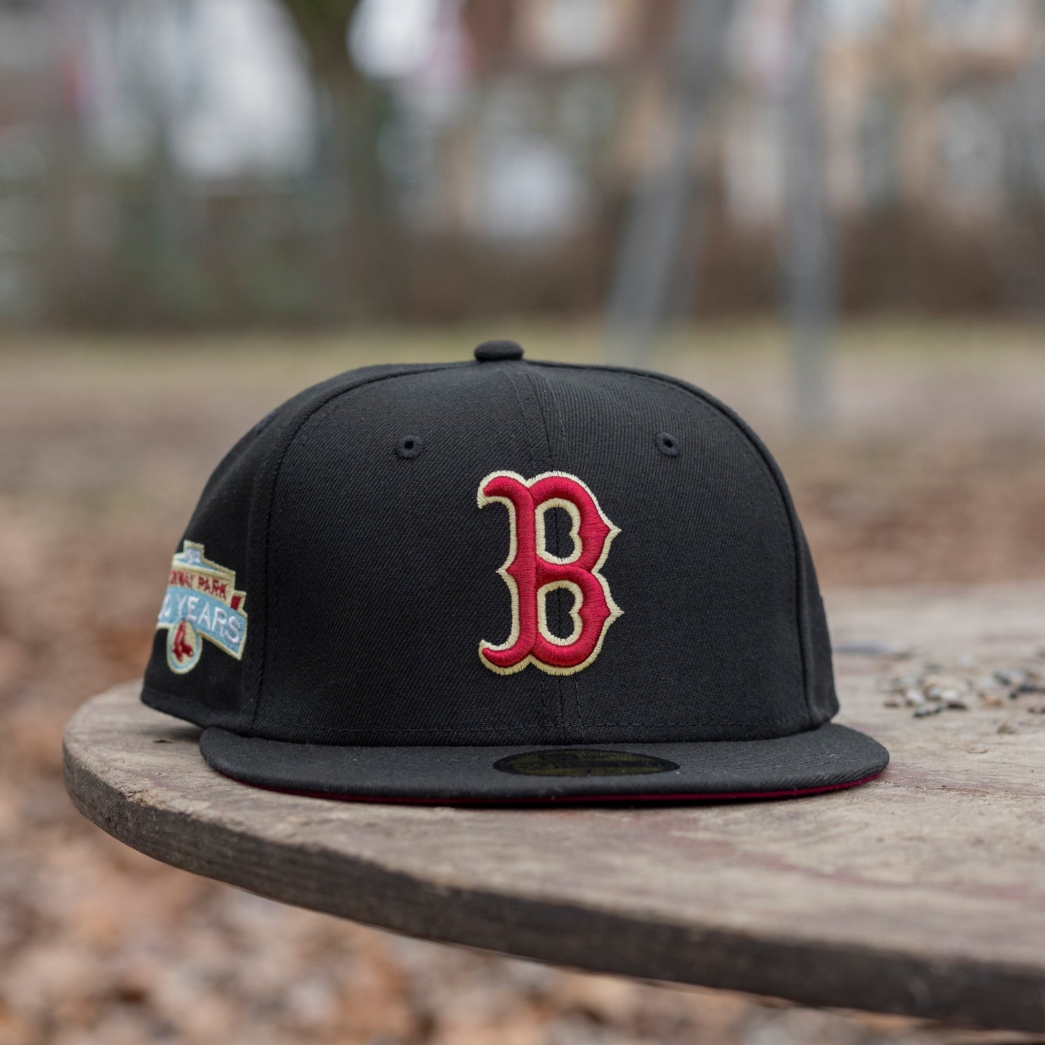 NEW ERA 59FIFTY MLB BOSTON RED SOX FENWAY PARK BLACK / MAROON UV FITTED CAP
