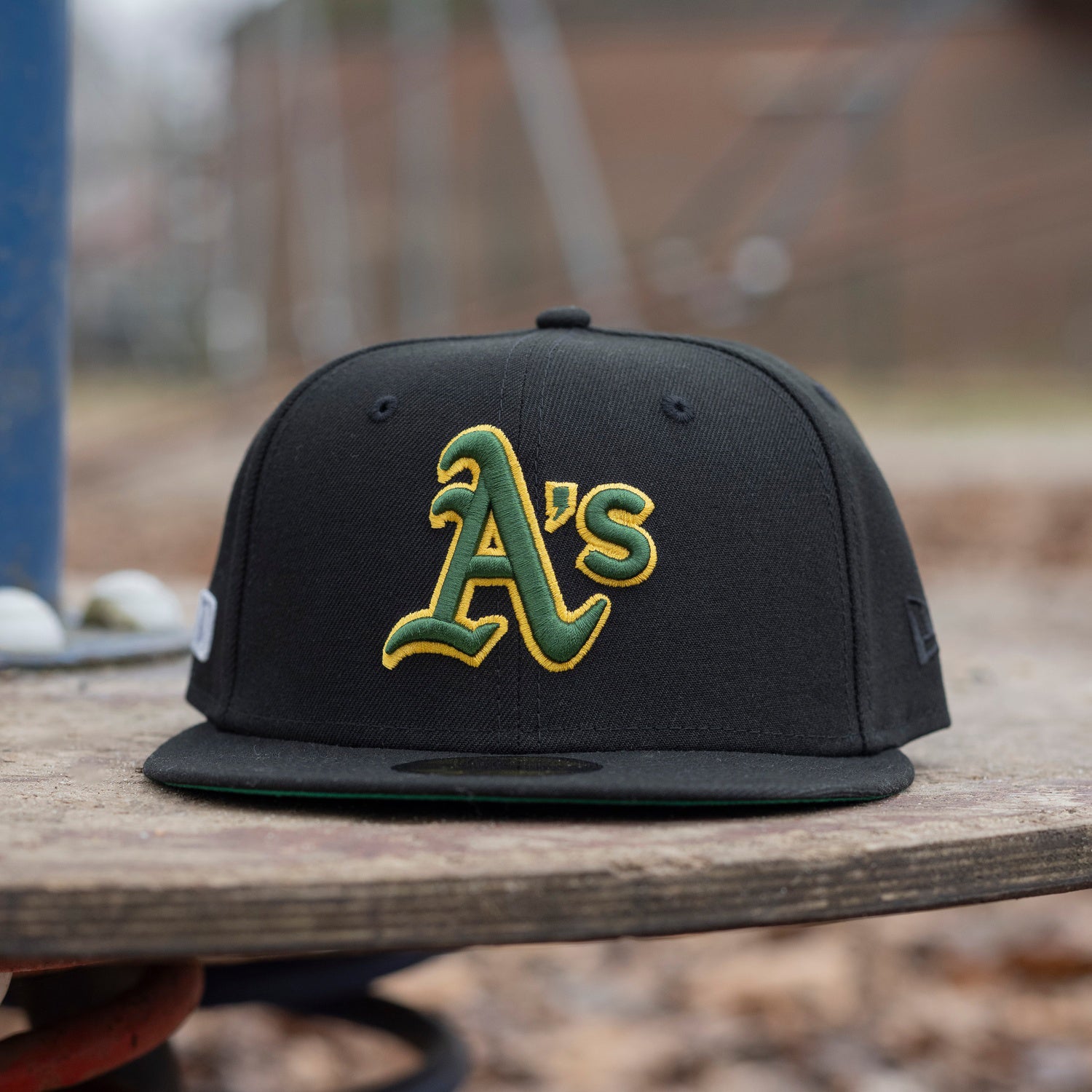 NEW ERA 59FIFTY MLB OAKLAND ATHLETICS BLACK / KELLY GREEN UV FITTED CAP