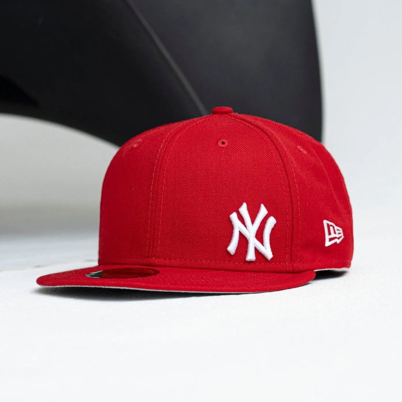 Hat 59 Yankees NEW ERA 59FIFTY MLB MINI LOGO NEW YORK YANKEES RED