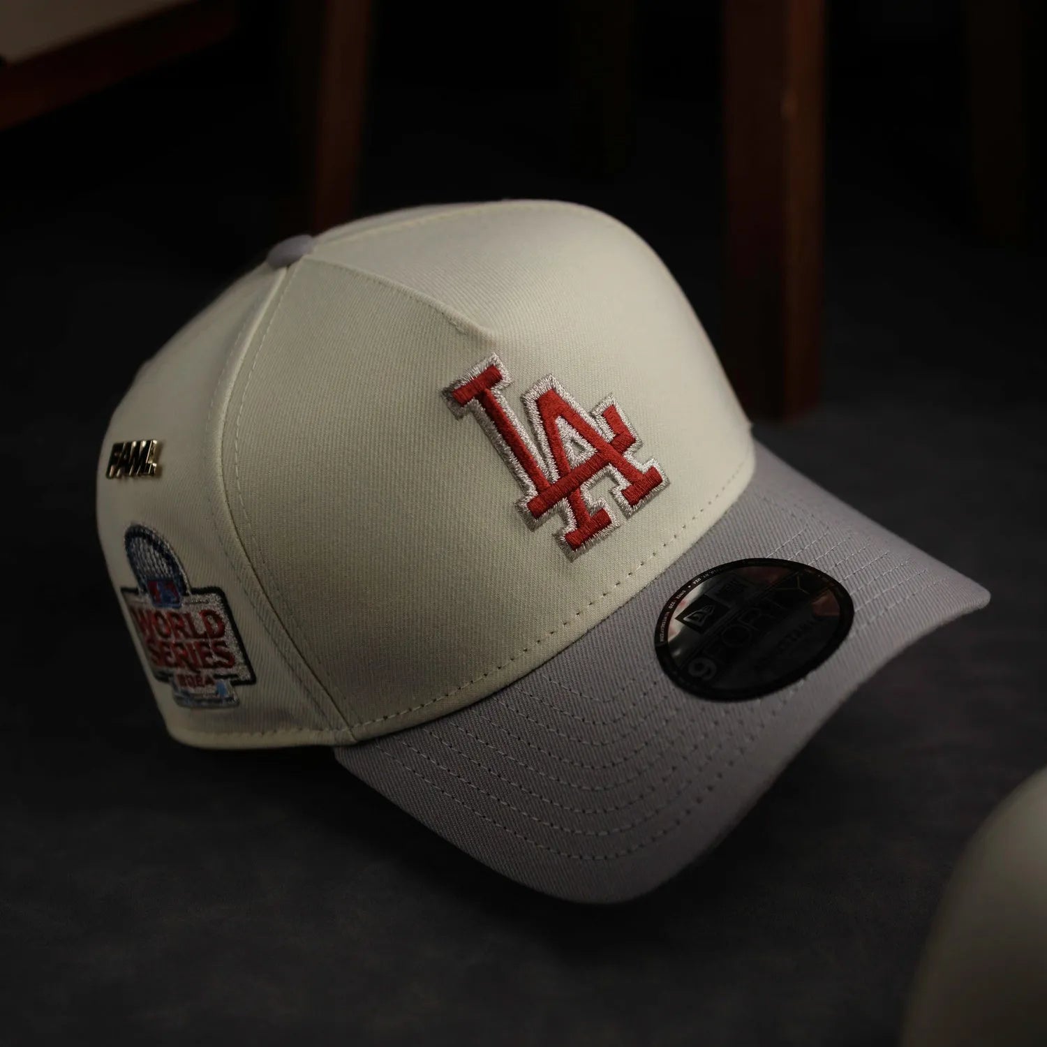 NEW ERA 9FORTY A-FRAME MLB LOS ANGELES DODGERS WS 24 TWO TONE CHROME WHITE / CARDINAL UV SNAPBACK - FAM