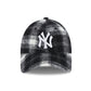 NEW ERA 9FORTY WOMEN MLB NEW YORK YANKEES PLAID BLACK CAP