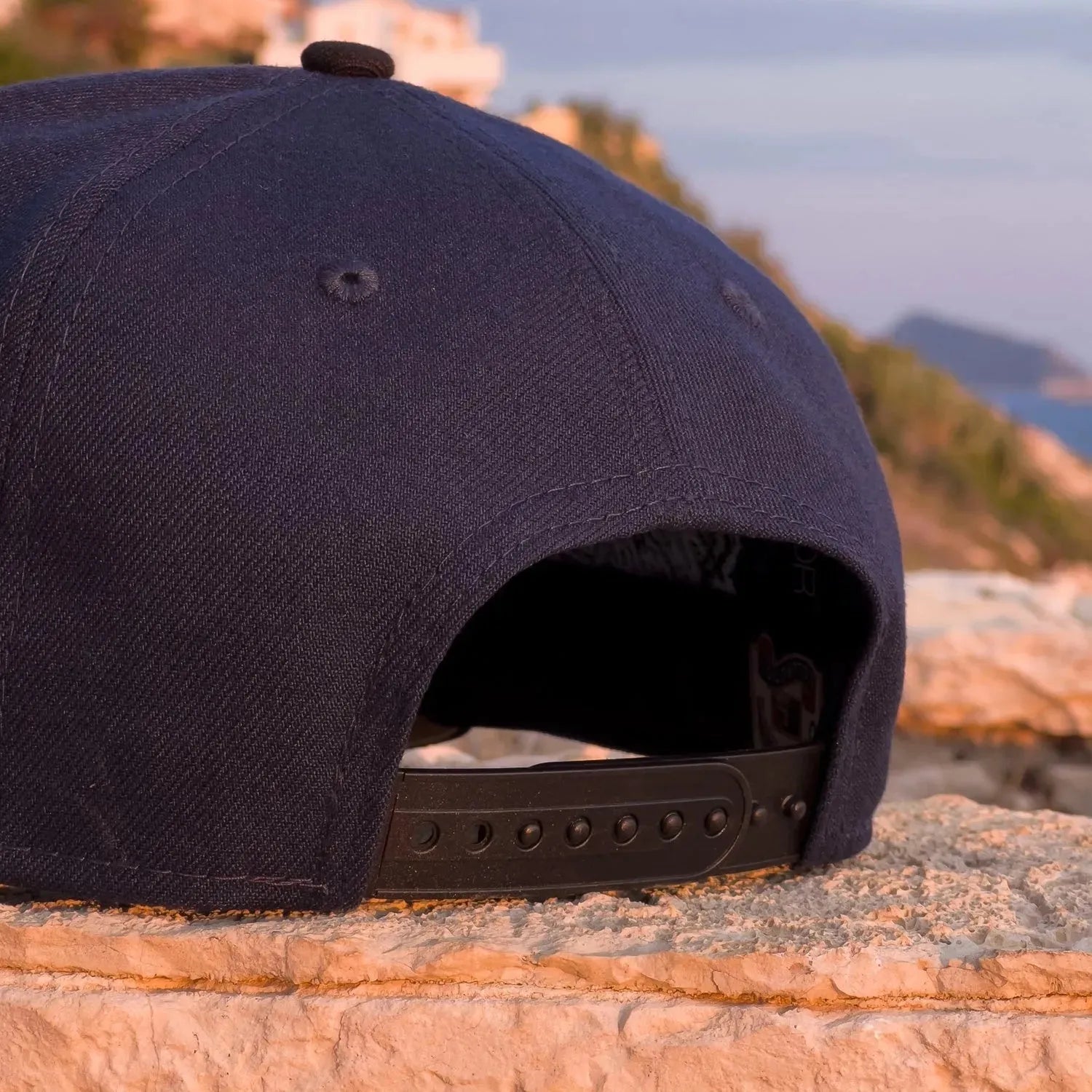 NEW ERA 9FORTY A-FRAME LOS ANGELES DODGERS FIRST LOS ANGELES WORLD SERIES TWO TONE / KHAKI UV SNAPBACK - FAM