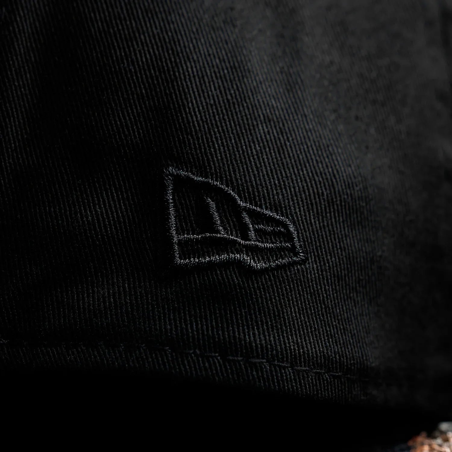 NEW ERA 9FORTY A-FRAME NBA x MLB LOS ANGELES LAKERS & DOODGERS BLACK / GRAY UV SNAPBACK