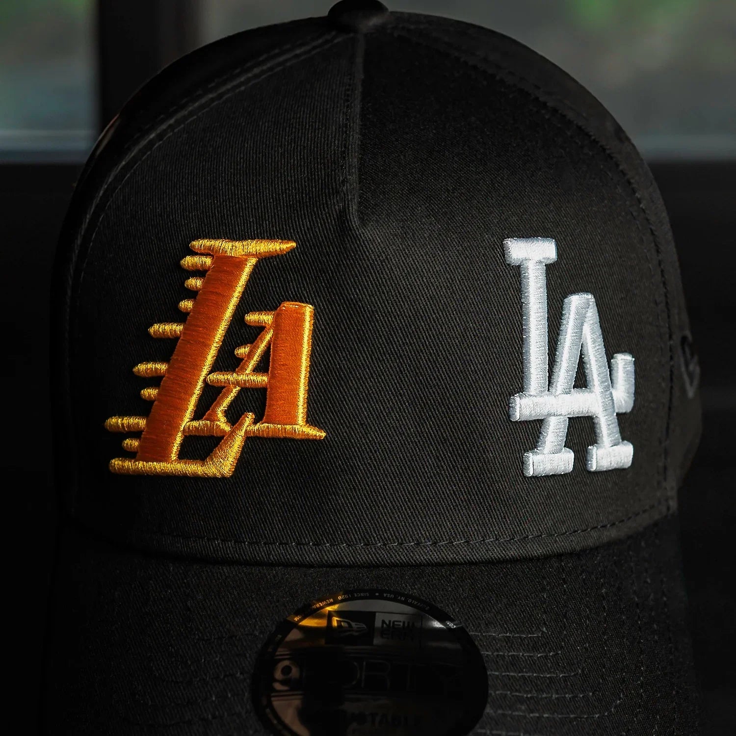 NEW ERA 9FORTY A-FRAME NBA x MLB LOS ANGELES LAKERS & DOODGERS BLACK / GRAY UV SNAPBACK