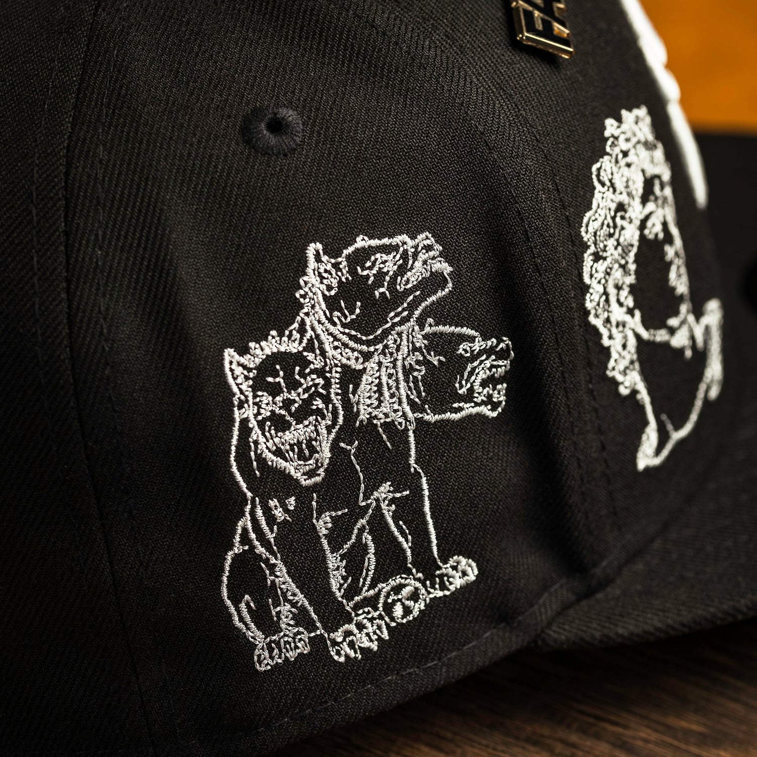 CHICAGO WHITE SOX MYTHICAL BLACK GRAY UV / NEW ERA 59FIFTY FITTED CAP