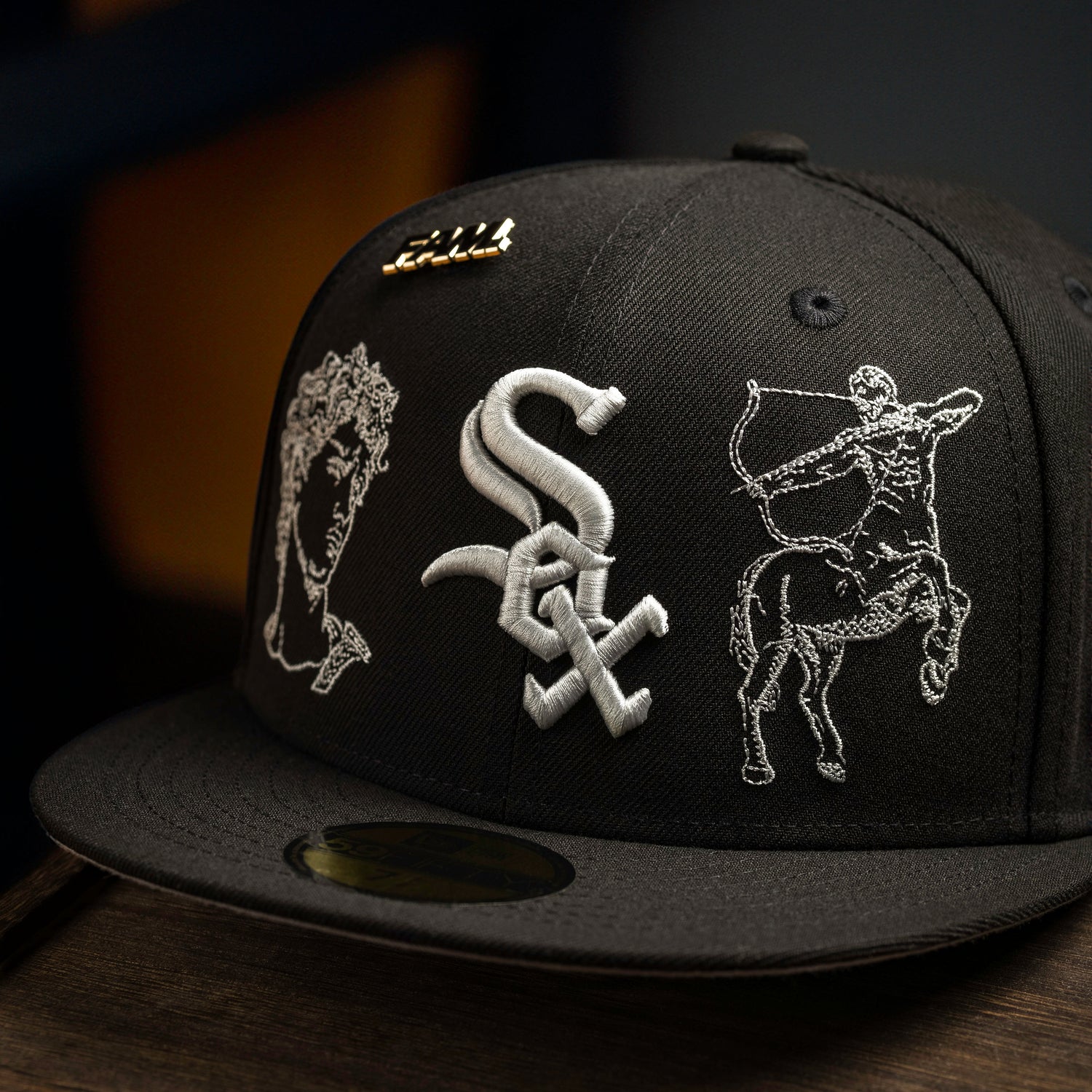 CHICAGO WHITE SOX MYTHICAL BLACK GRAY UV / NEW ERA 59FIFTY FITTED CAP