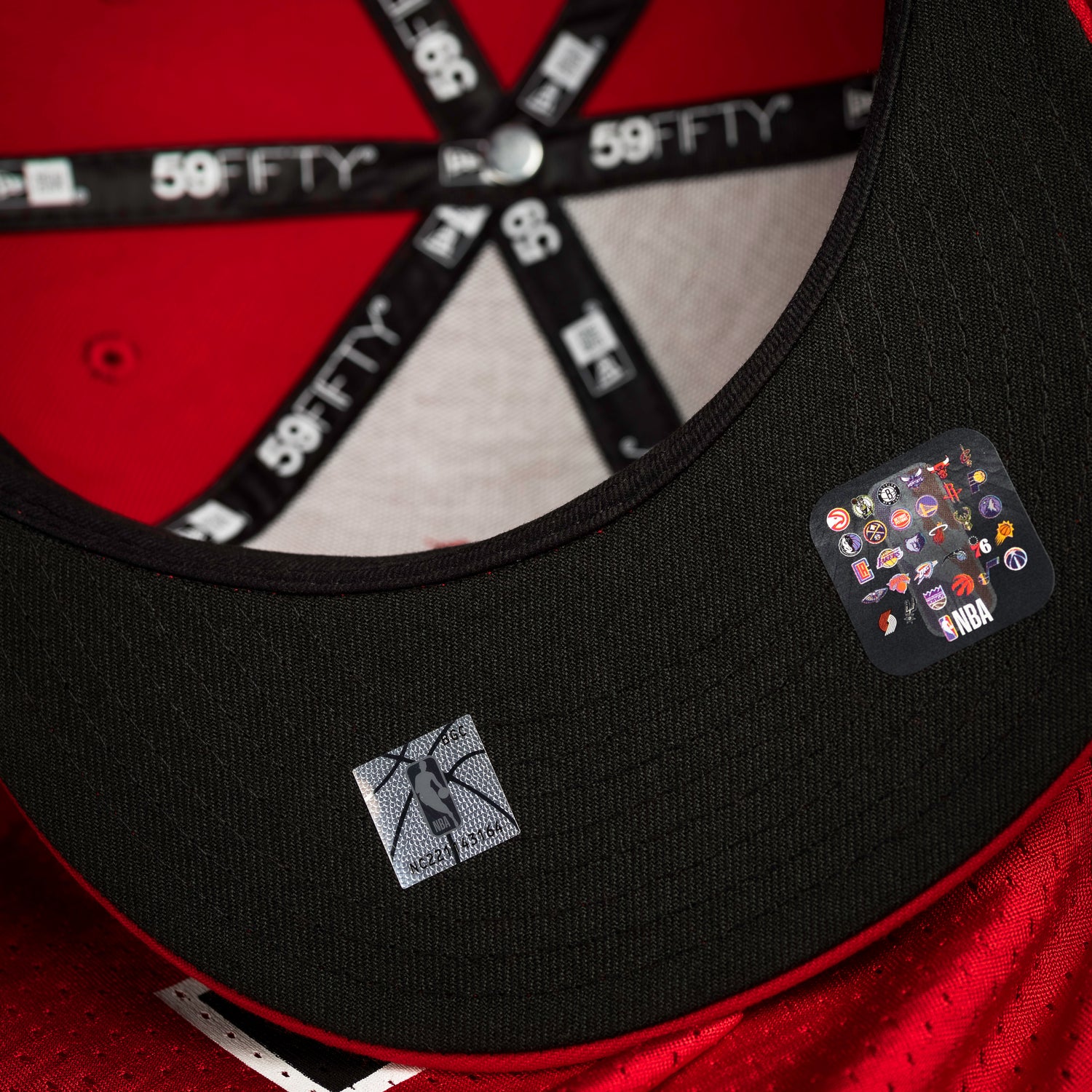CHICAGO BULLS NBA SCARLET RED BLACK UV / NEW ERA 59FIFTY CAP