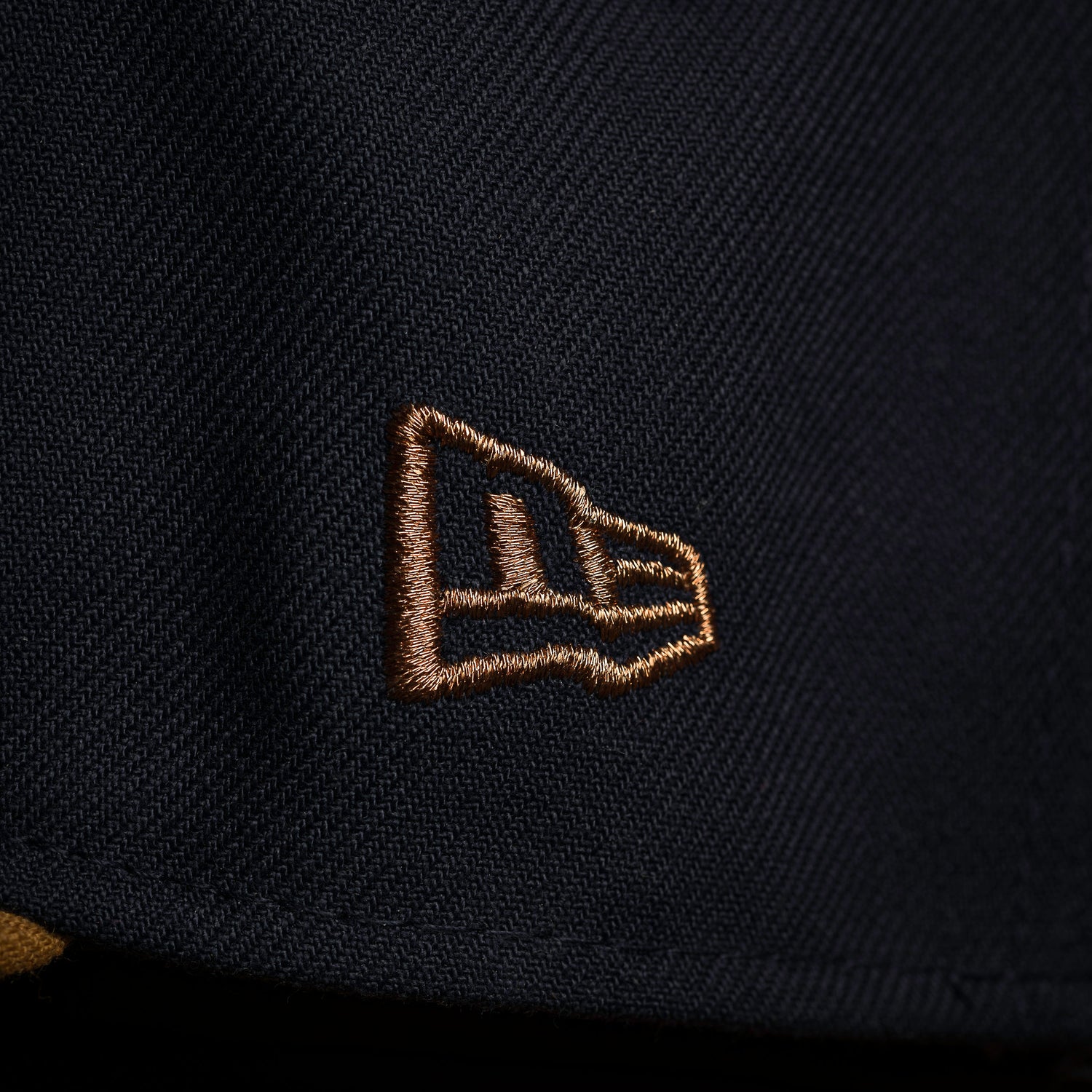 ANAHEIM DUCKS NHL NAVY BRONZE TWO TONE GRAY UV / NEW ERA 59FIFTY FITTED CAP