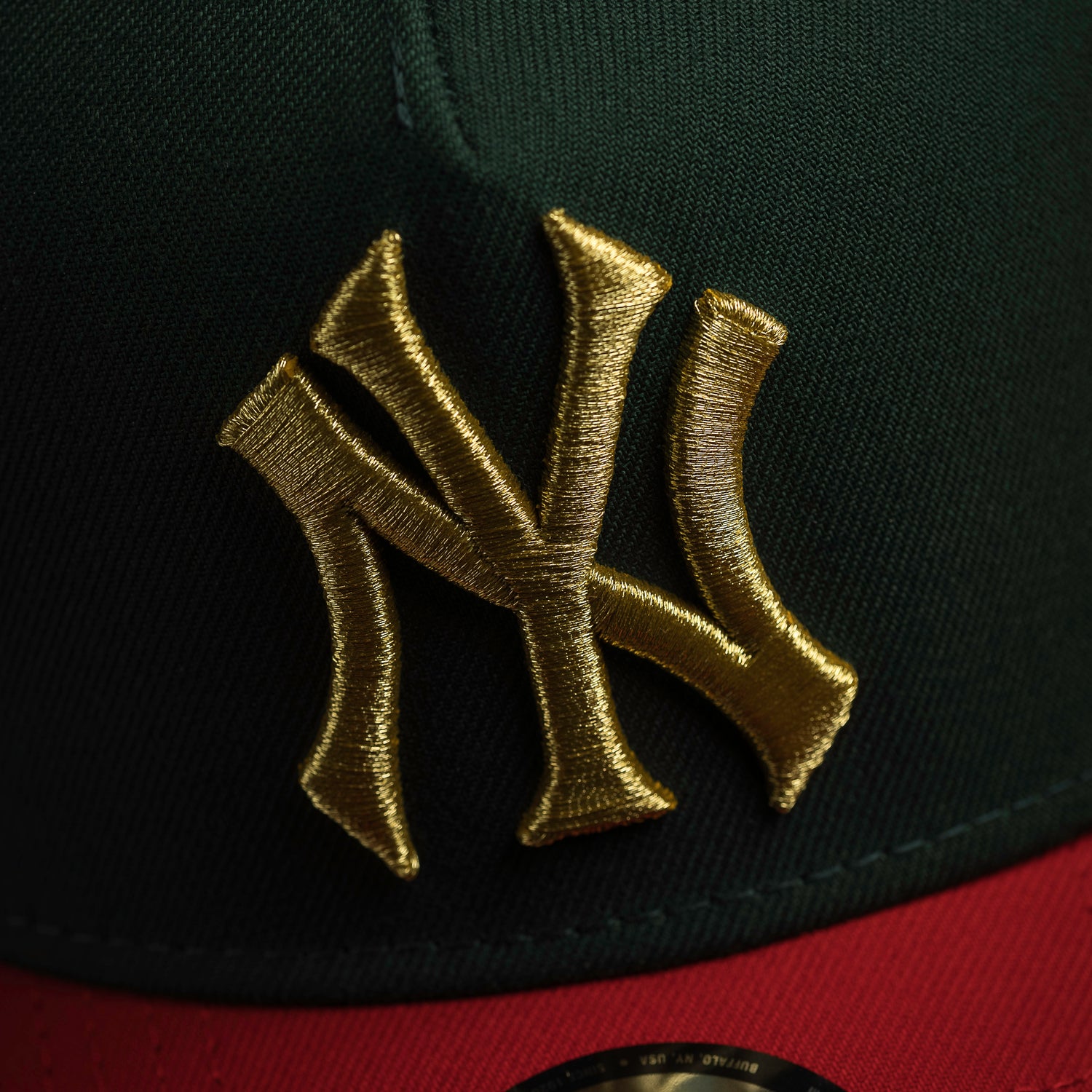 NEW YORK YANKEES MLB GREEN SCARLET TWO TONE GREY UV / NEW ERA 9FORTY A-FRAME