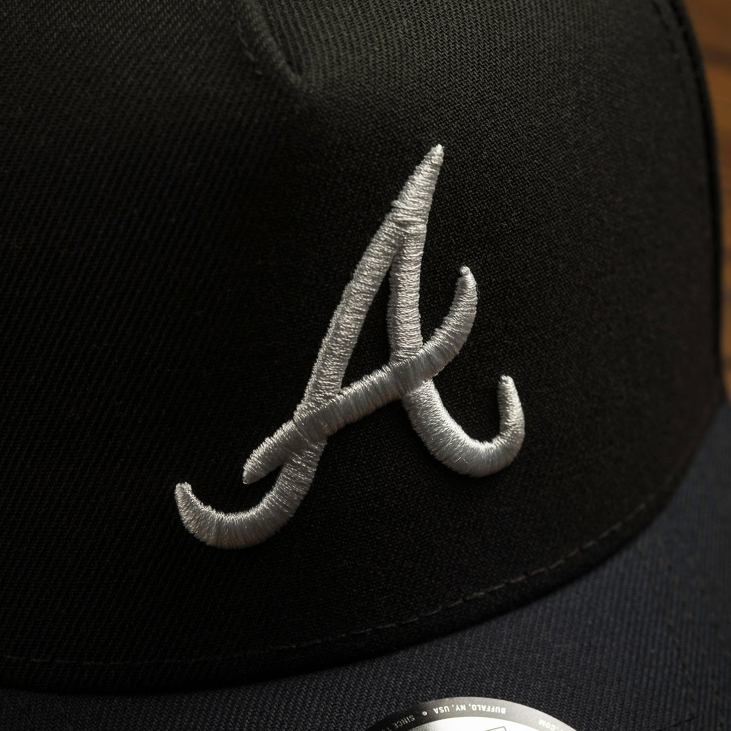 ATLANTA BRAVES MLB BLACK NAVY TWO TONE GRAY UV / NEW ERA 9FORTY A-FRAME