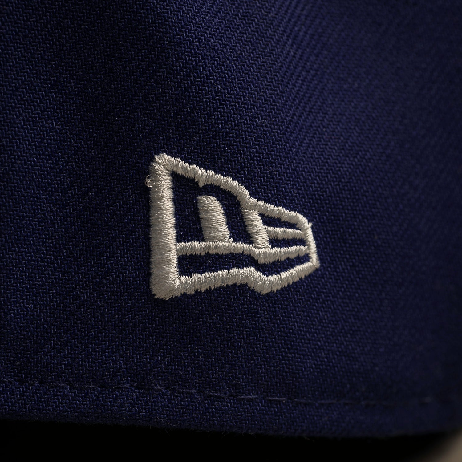 LAS VEGAS RAIDERS NFL STONE BLUE BLACK TWO TONE GRAY UV / NEW ERA 9FORTY A-FRAME