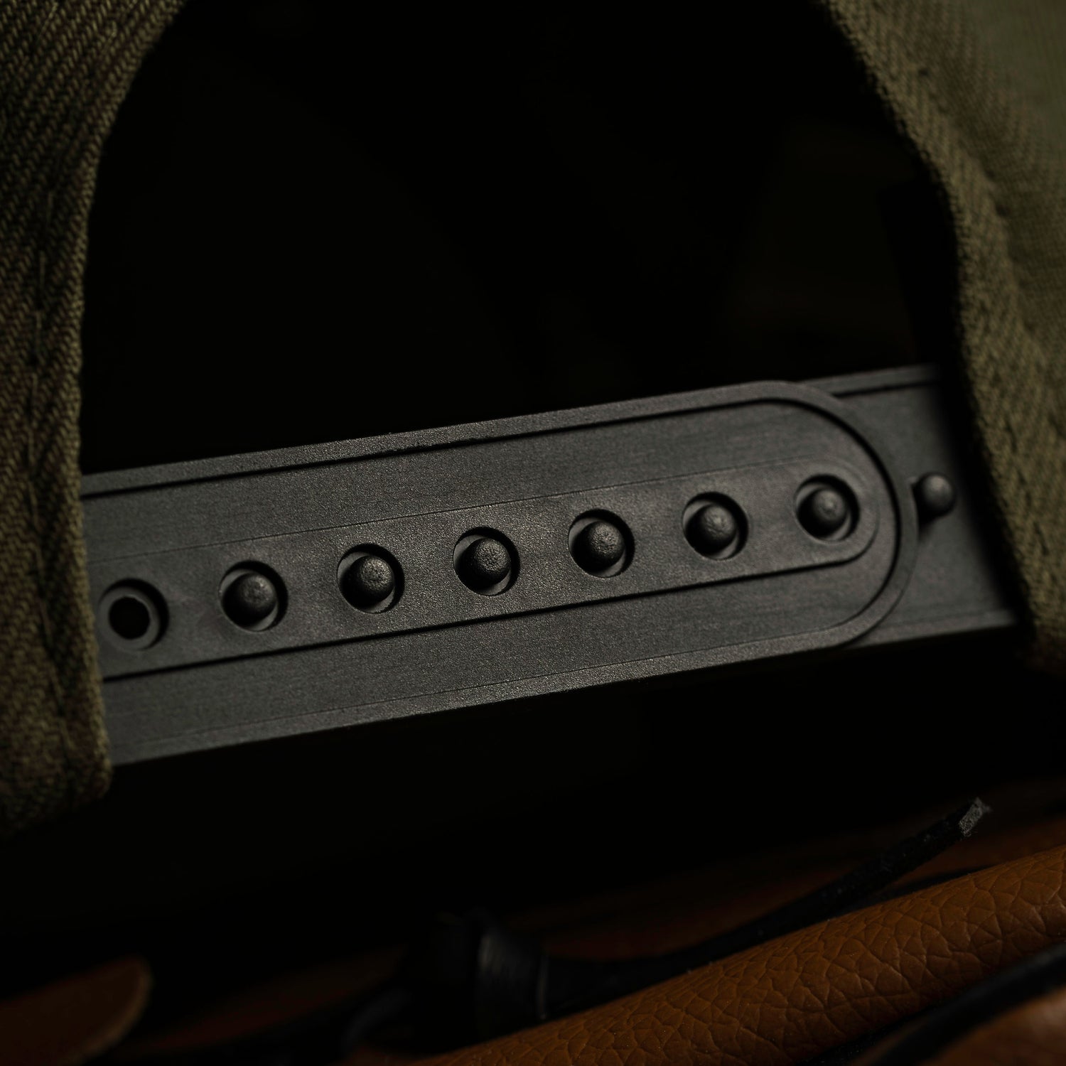 ATLANTA BRAVES MLB OLIVE BLACK TWO TONE GRAY UV / NEW ERA 9FORTY A-FRAME