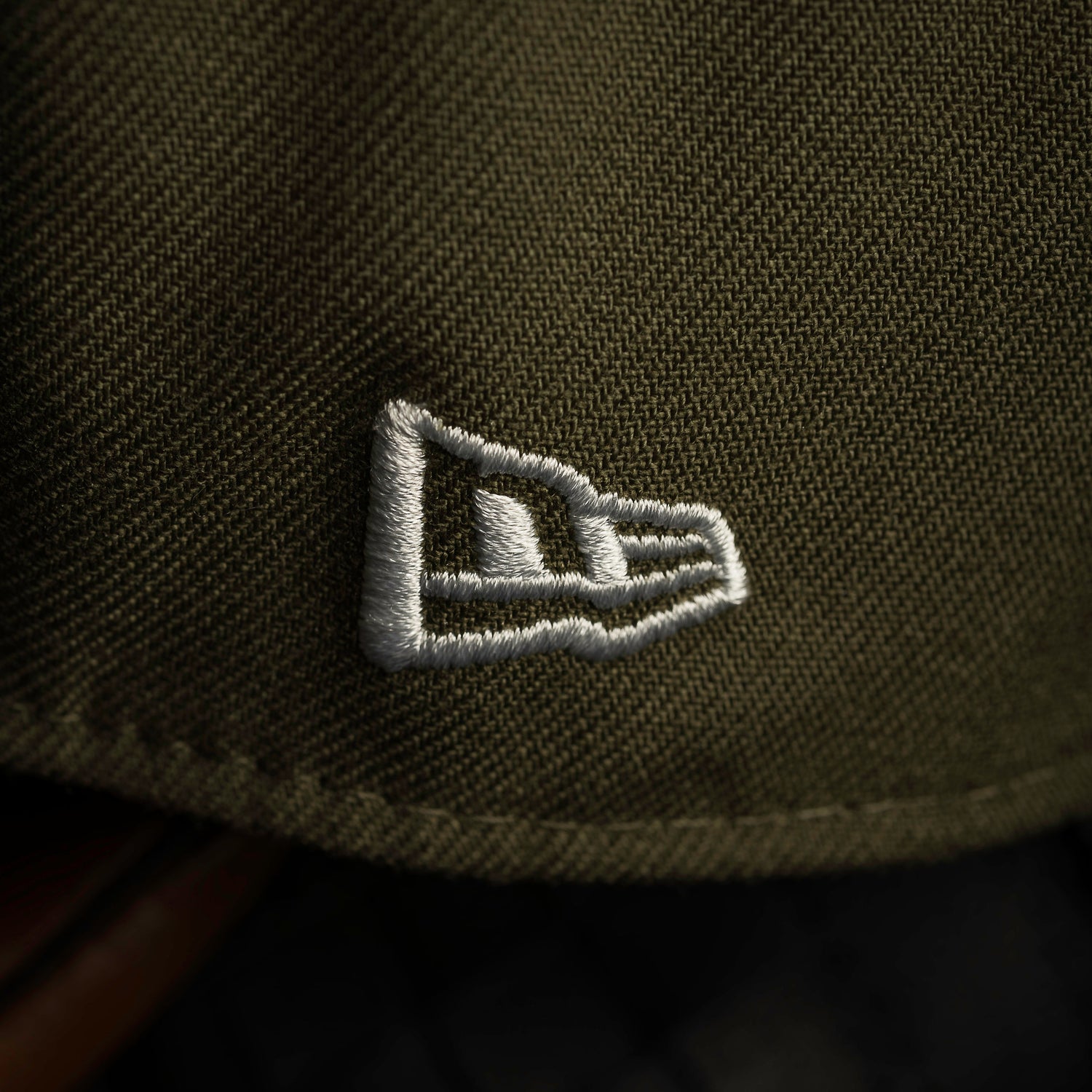 ATLANTA BRAVES MLB OLIVE BLACK TWO TONE GRAY UV / NEW ERA 9FORTY A-FRAME