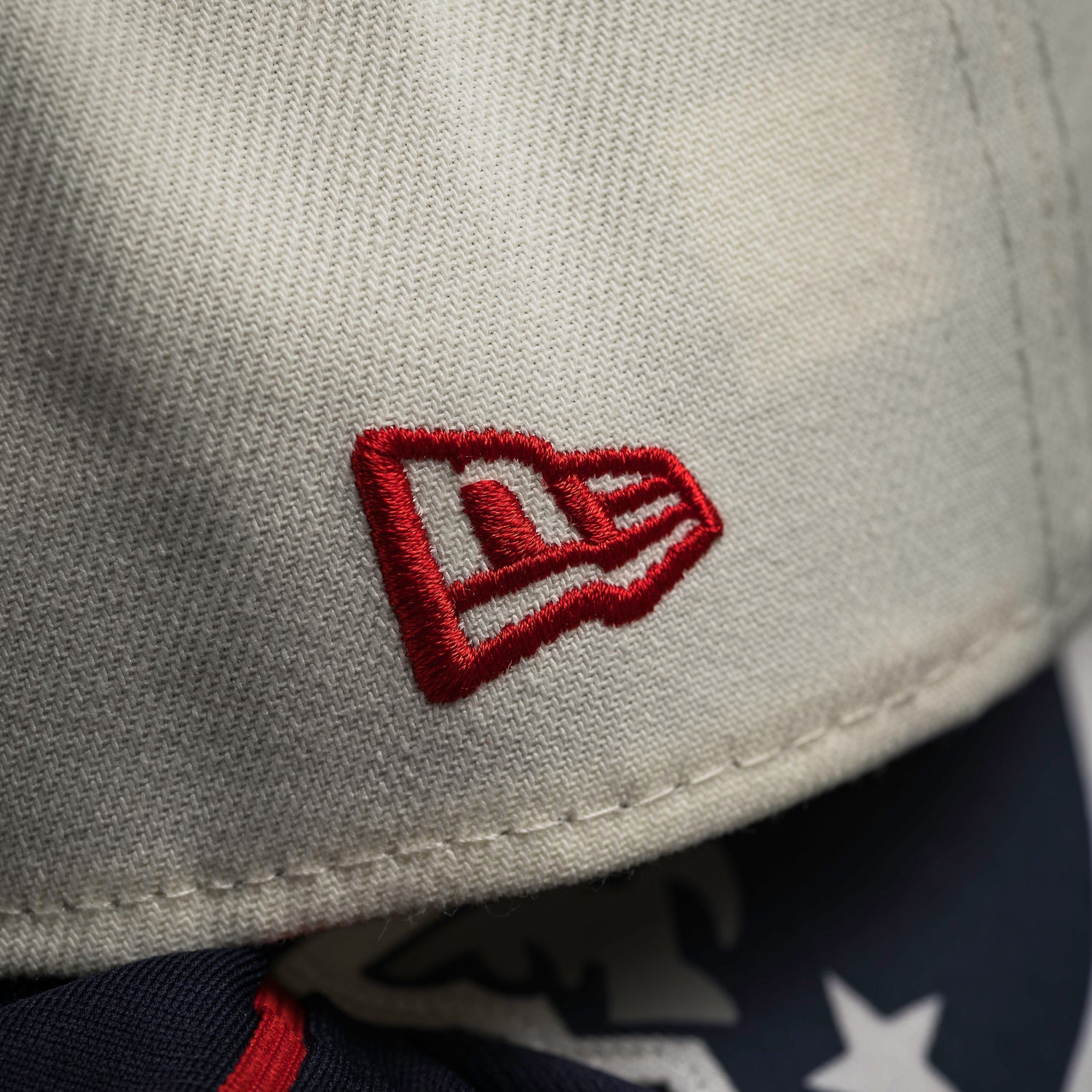 NEW ENGLAND PATRIOTS NFL CHROME WHITE BLUE TWO TONE GRAY UV / NEW ERA 9FORTY A-FRAME