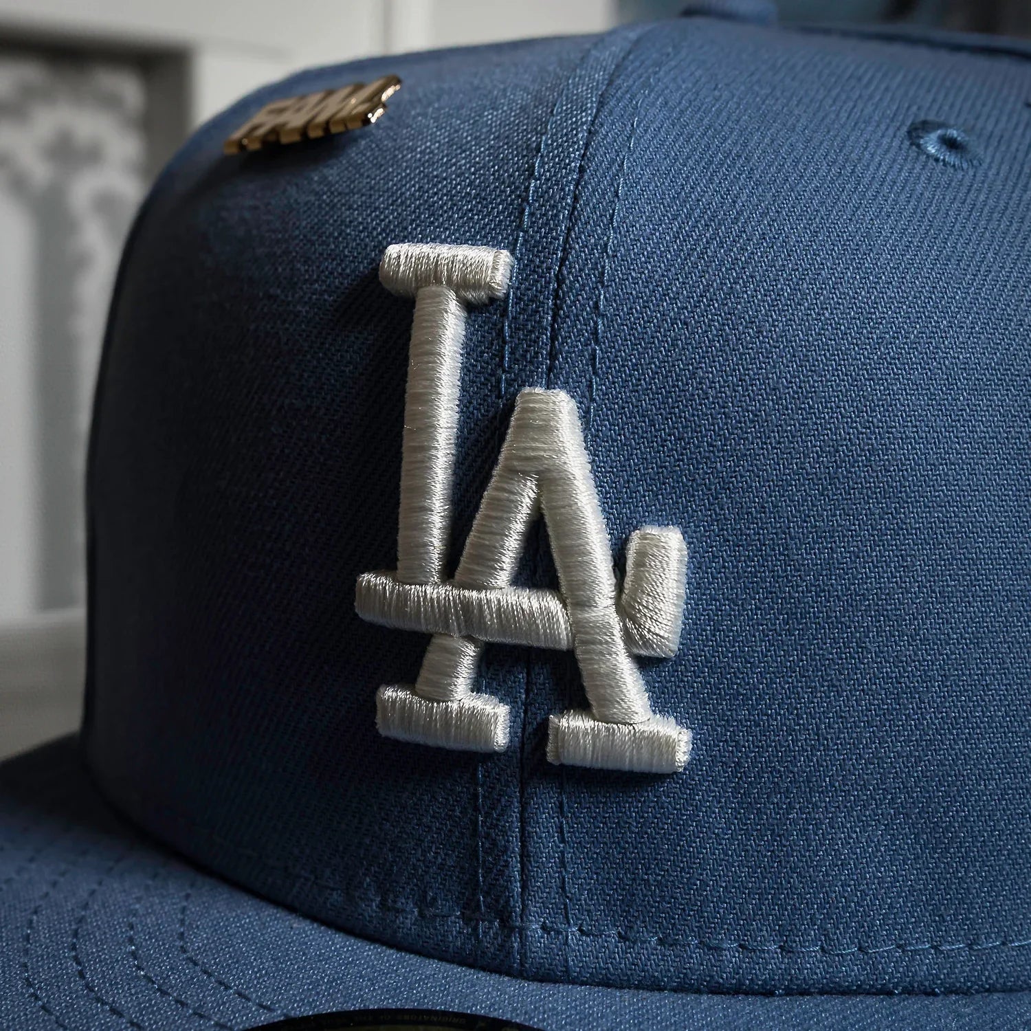 NEW ERA 59FIFTY MLB WS 1963 LOS ANGELES DODGERS FADED BLUE / GRAY UV FITTED CAP