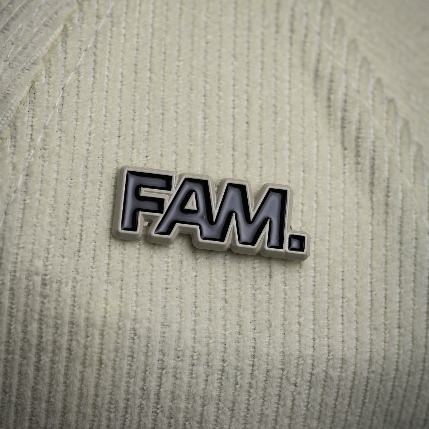 NEW YORK YANKEES MLB CHROME WHITE NAVY TWO TONE KELLY GREEN UV / NEW ERA GOLFER CAP