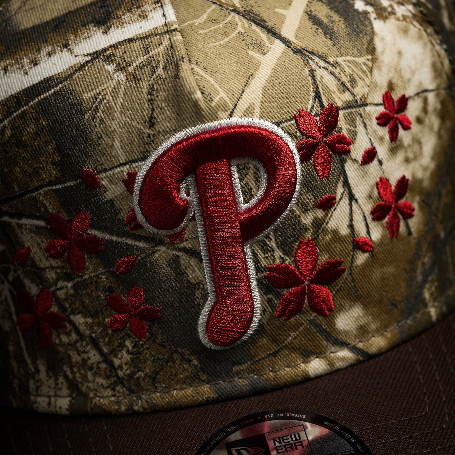 PHILADELPHIA PHILLIES MLB TREE EDGE BURNED WOOD TWO TONE CARDINAL UV / NEW ERA 9FORTY A-FRAME