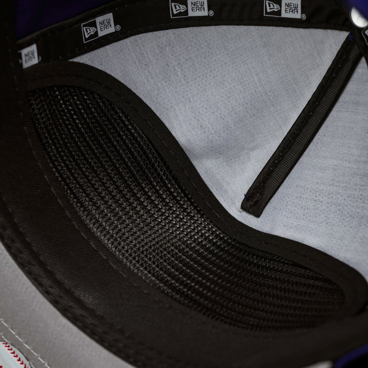 ATLANTA BRAVES MLB DARK ROYAL BLACK TWO TONE GRAY UV / NEW ERA GOLFER CAP