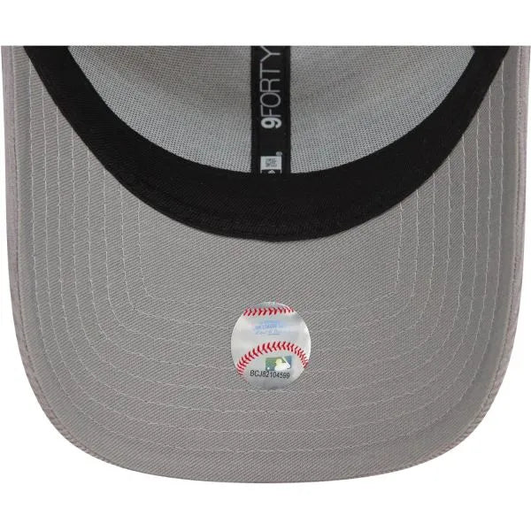 NEW ERA 9FORTY CORD PATCH MLB NEW YORK YANKEES GREY CAP - FAM