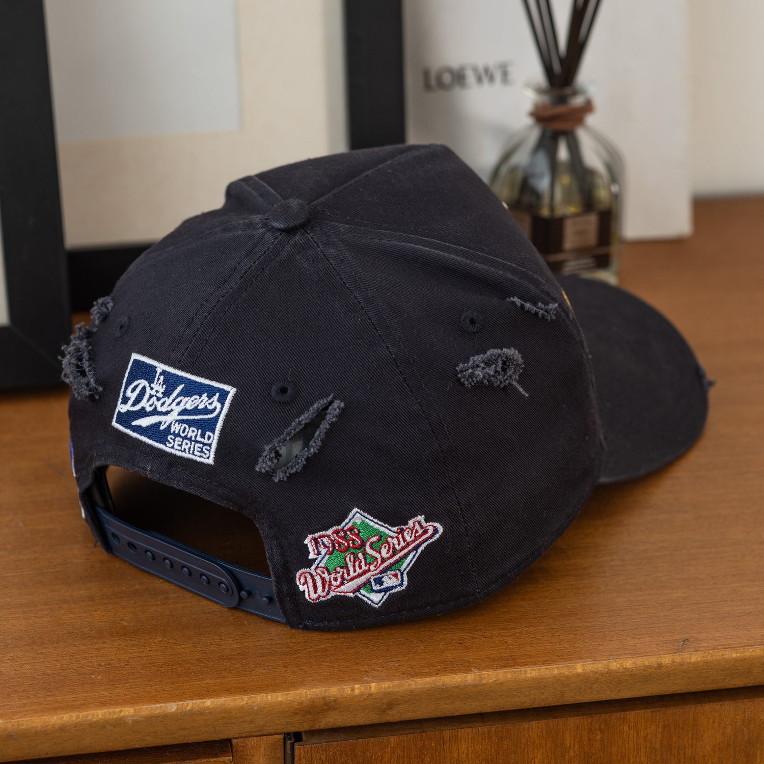 NEW ERA 9FORTY A FRAME  LOS ANGELES DODGERS WASHED DISTRESSED NAVY CAP - FAM EXCLUSIVE