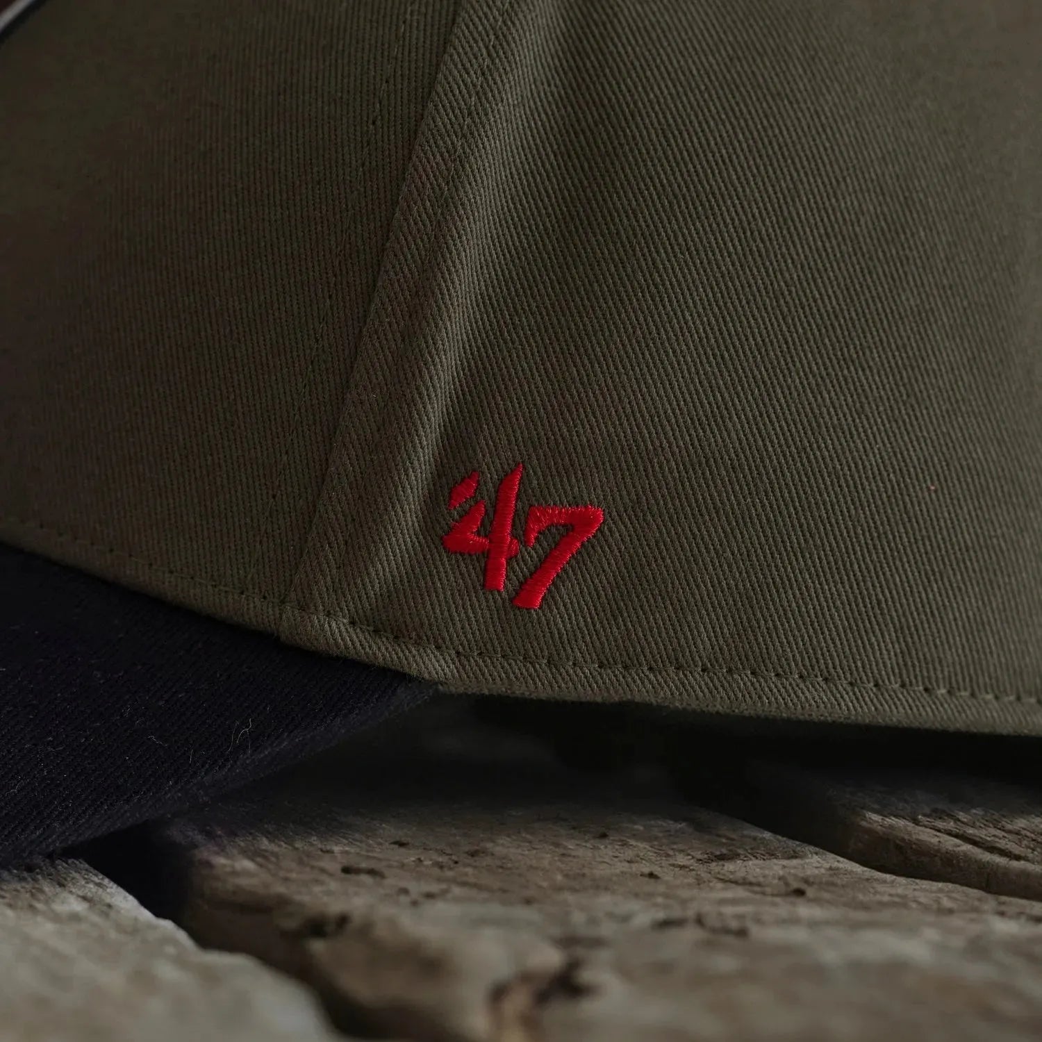 NHL ANAHEIM DUCKS SURE SHOT SNAPBACK ’47 MVP VINTAGE SANDALWOOD + MACHETE PIN - FAM