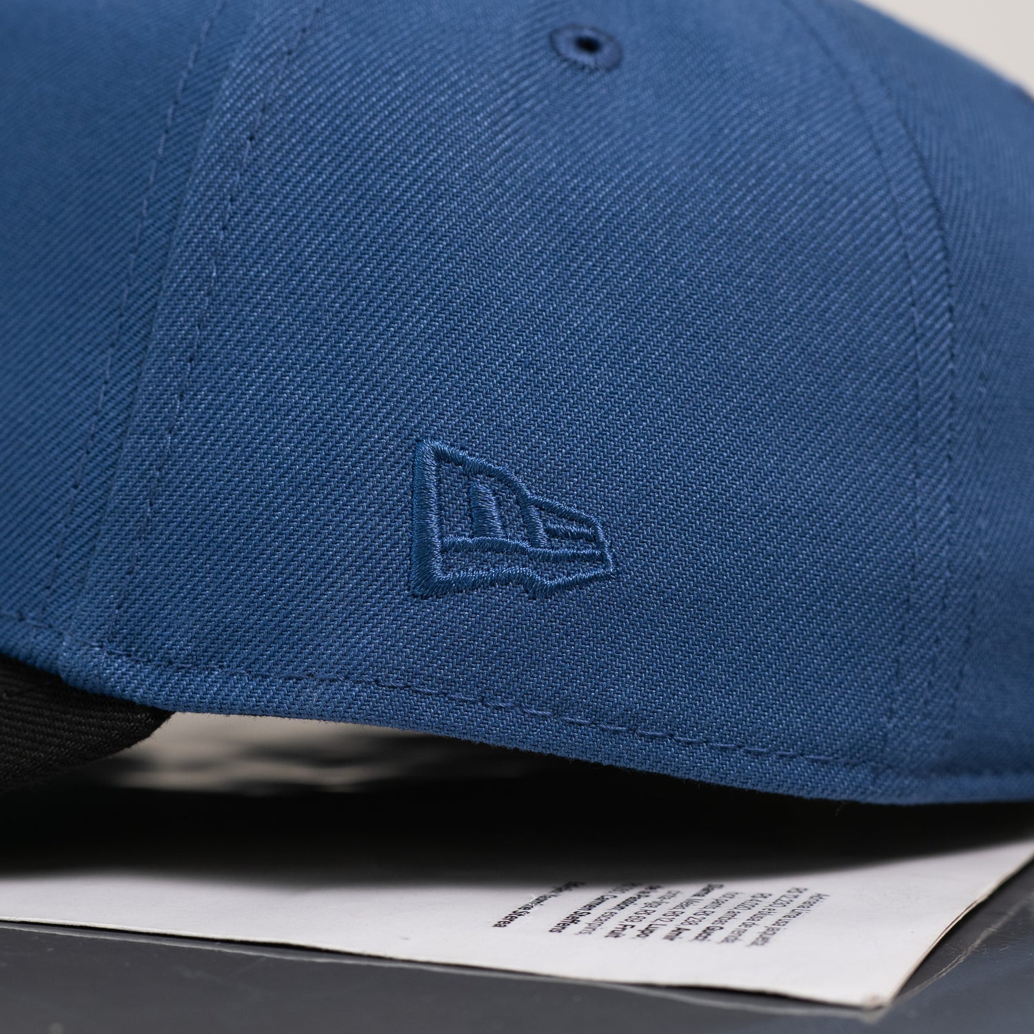 MINNESOTA TIMBERWOLVES NBA SKY INDIGO BLACK TWO TONE KELLY GREEN UV / NEW ERA 9FORTY A-FRAME