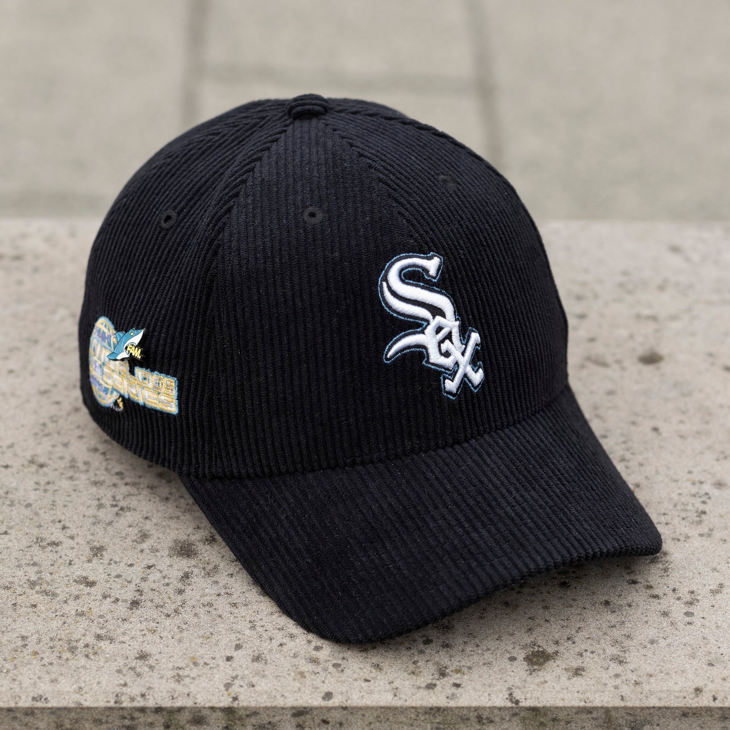 MLB CHICAGO WHITE SOX BLACK CORD SHOT ’47 MVP CORDUROY CAP