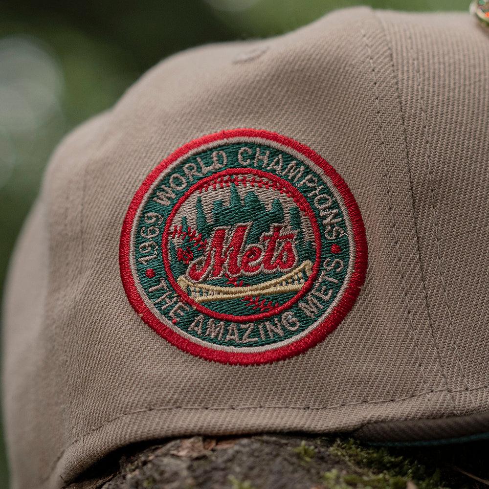 NEW ERA 59FIFTY MLB NEW YORK METS WORLD CHAMPIONS 1969 TWO TONE / EMERALD GREEN UV FITTED CAP - FAM
