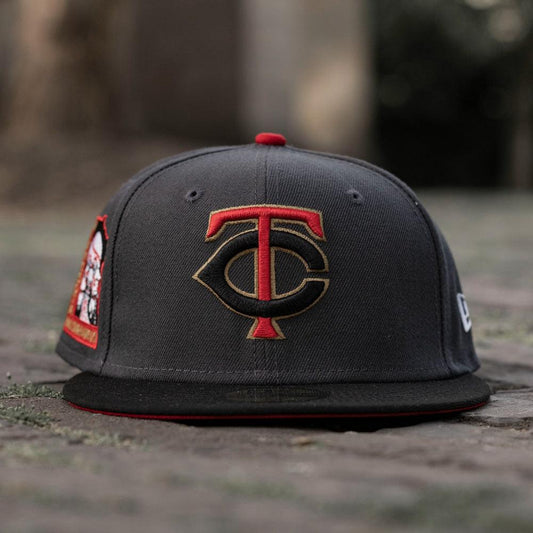 NEW ERA 59FIFTY MLB MINNESOTA TWINS ALL STAR GAME 1965 TWO TONE / SCARLET UV FITTED CAP