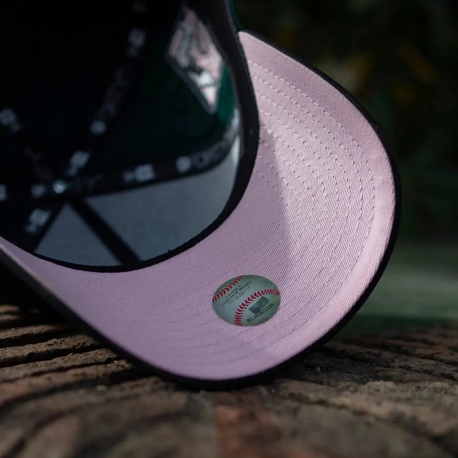 NEW ERA 9FORTY A-FRAME SAN FRANCISCO GIANTS TWO TONE PINK SNAPBACK