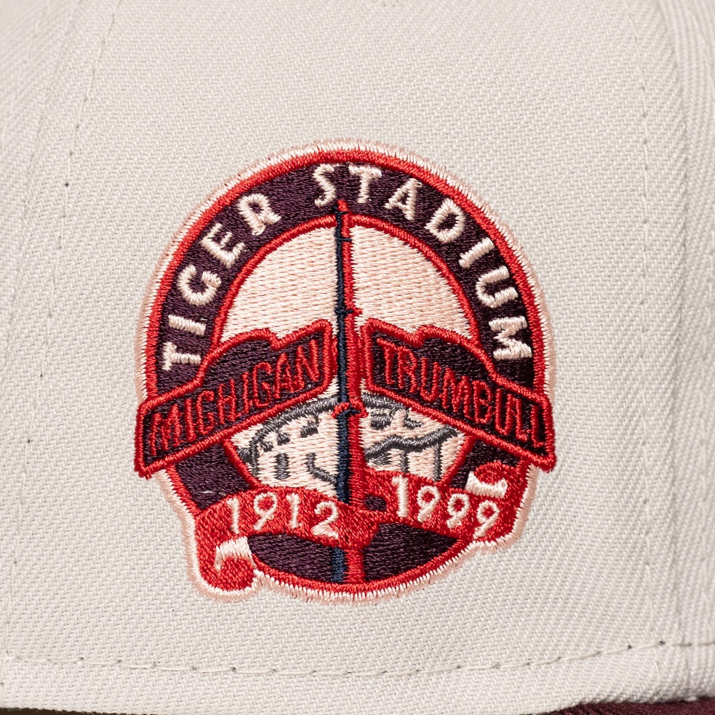 NEW ERA 59FIFTY MLB DETROIT TIGERS TIGER STADIUM TWO TONE / PEACH UV FITTED CAP