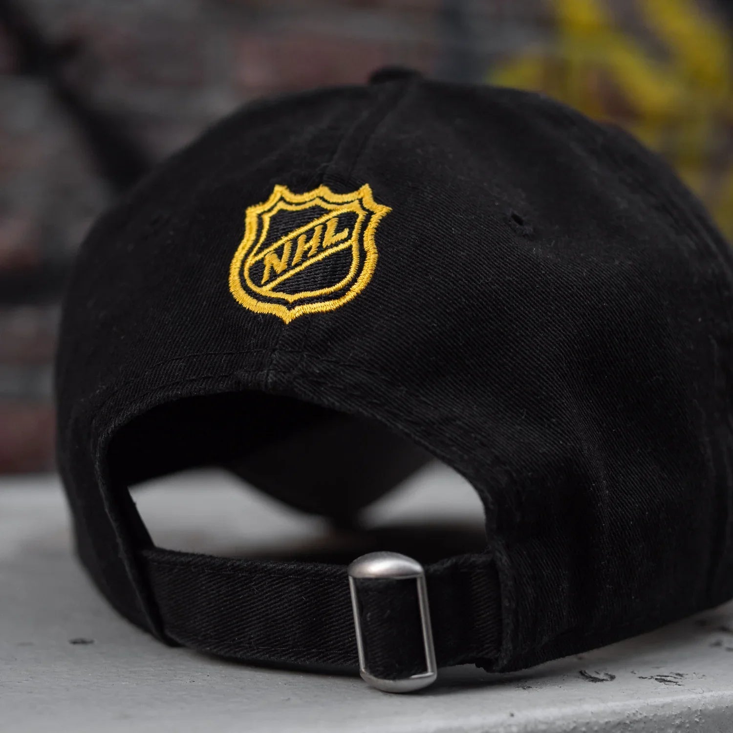 NEW ERA 9TWENTY NHL ANAHEIM DUCKS BLACK / GRAY UV CAP