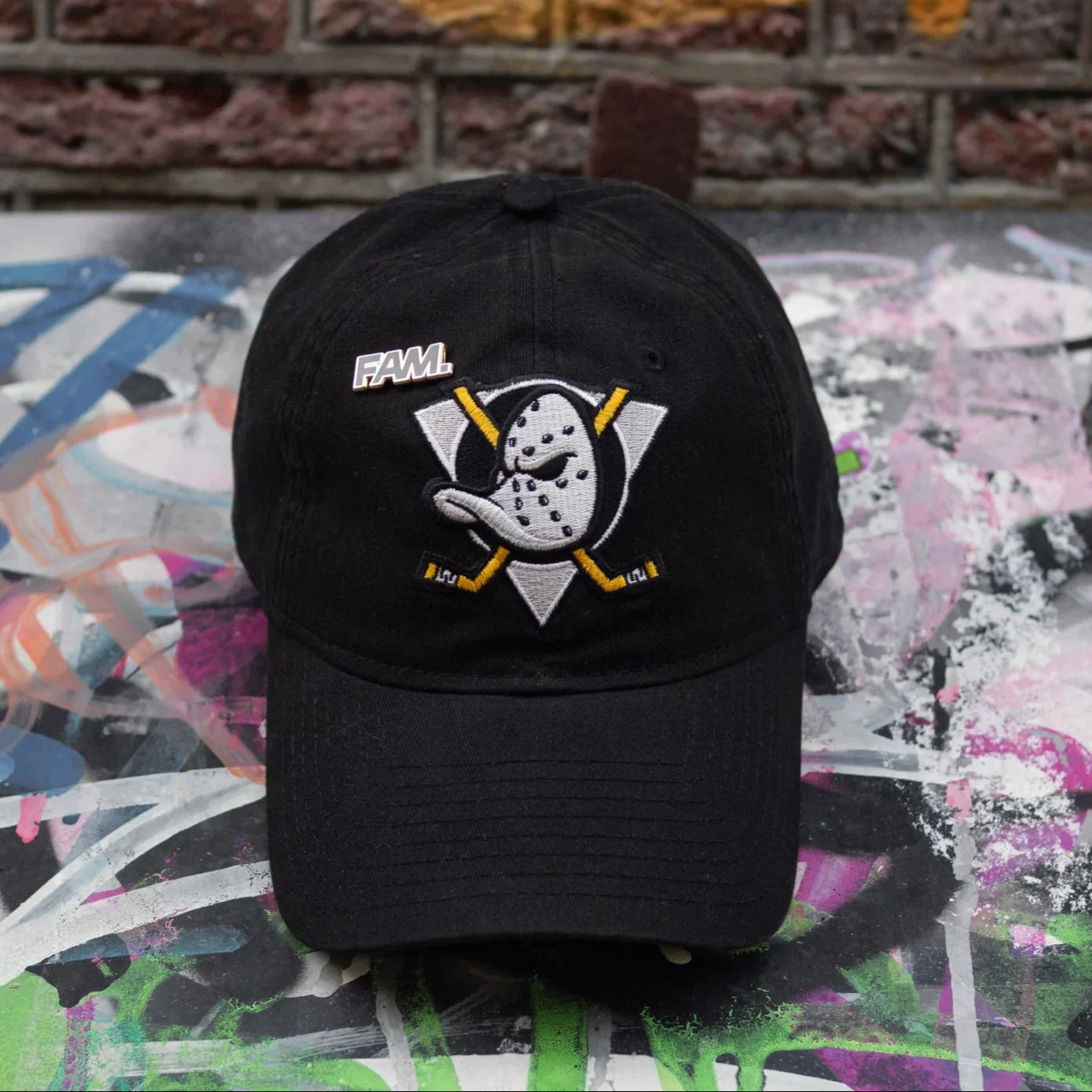 NEW ERA 9TWENTY NHL ANAHEIM DUCKS BLACK / GRAY UV CAP