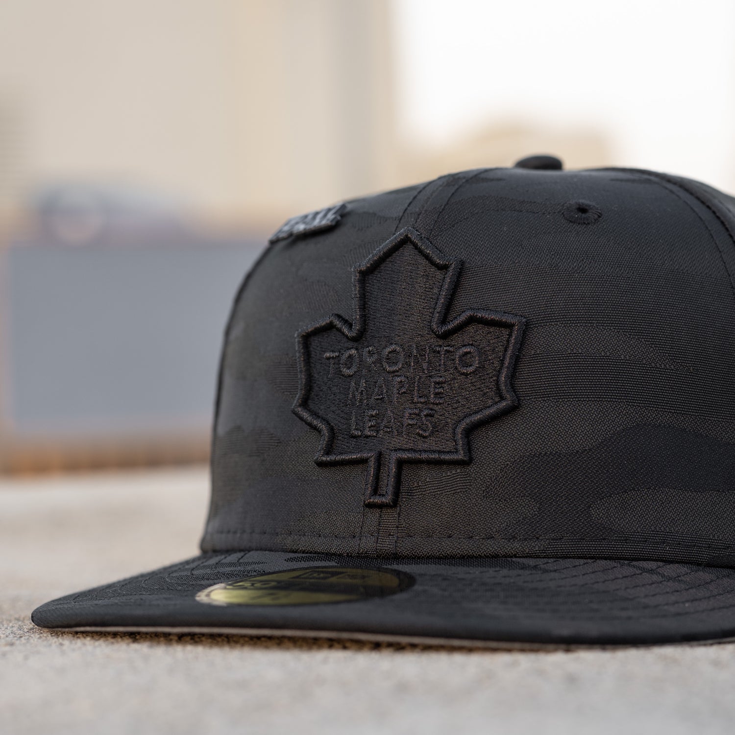 TORONTO MAPLE LEAFS NHL BLACK CAMO GRAY UV / NEW ERA 59FIFTY FITTED CAP