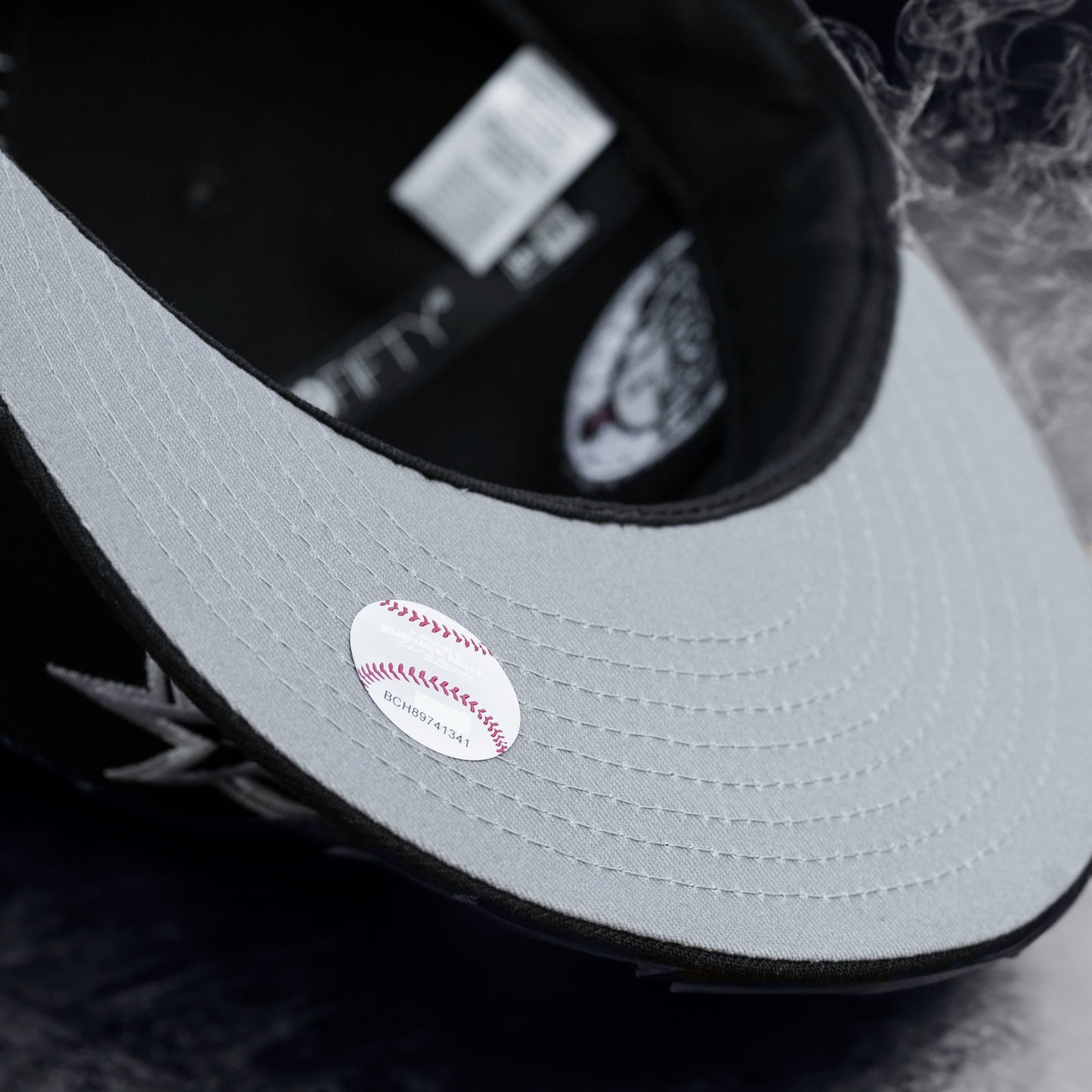 NEW ERA 59FIFTY MLB HOUSTON ASTROS 45TH ANNIVERSARY BLACK / GREY UV FITTED CAP + SUGAR SKULL PIN