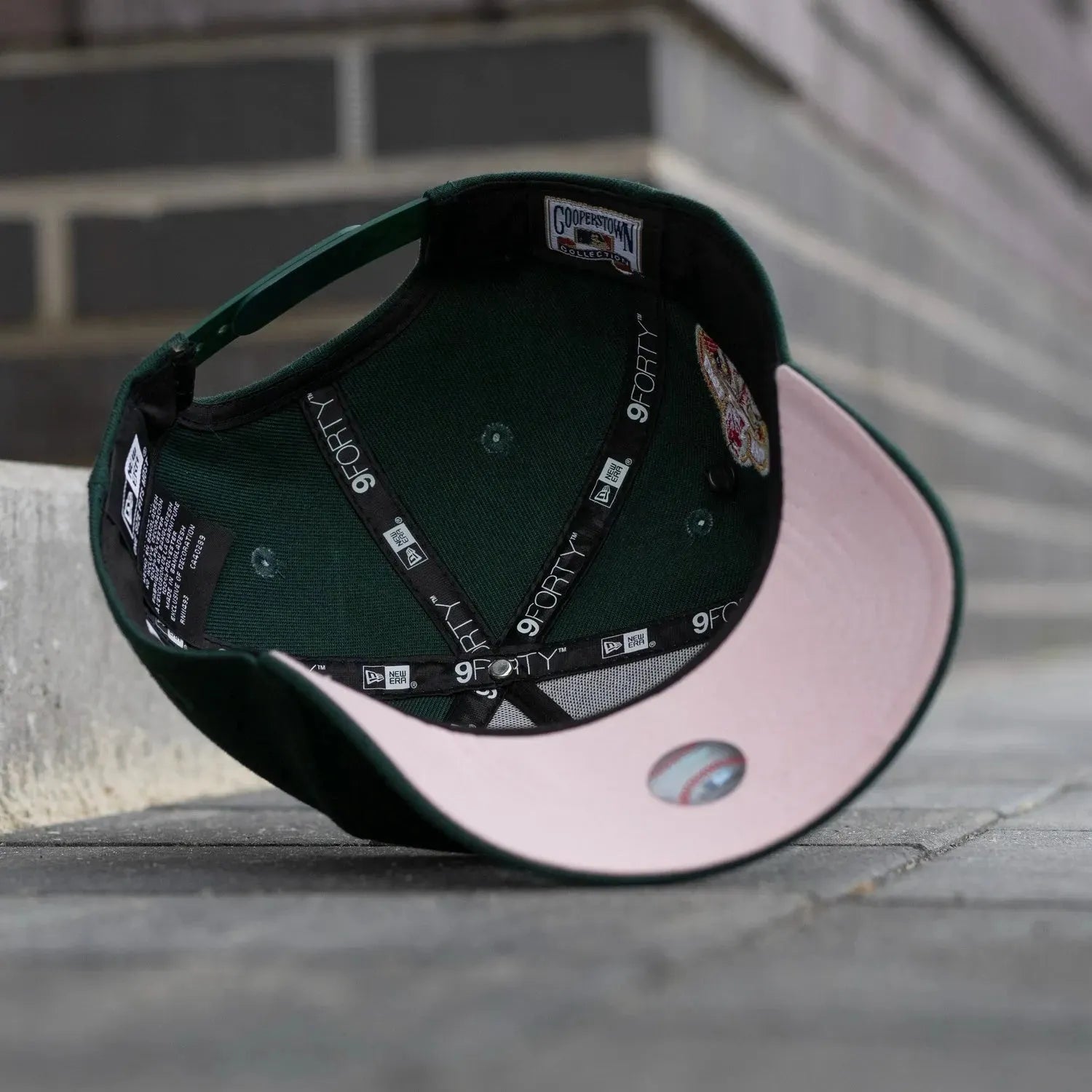 Green Yankee Hat Pink Brim New York Yankees 59FIFTY Green Pink