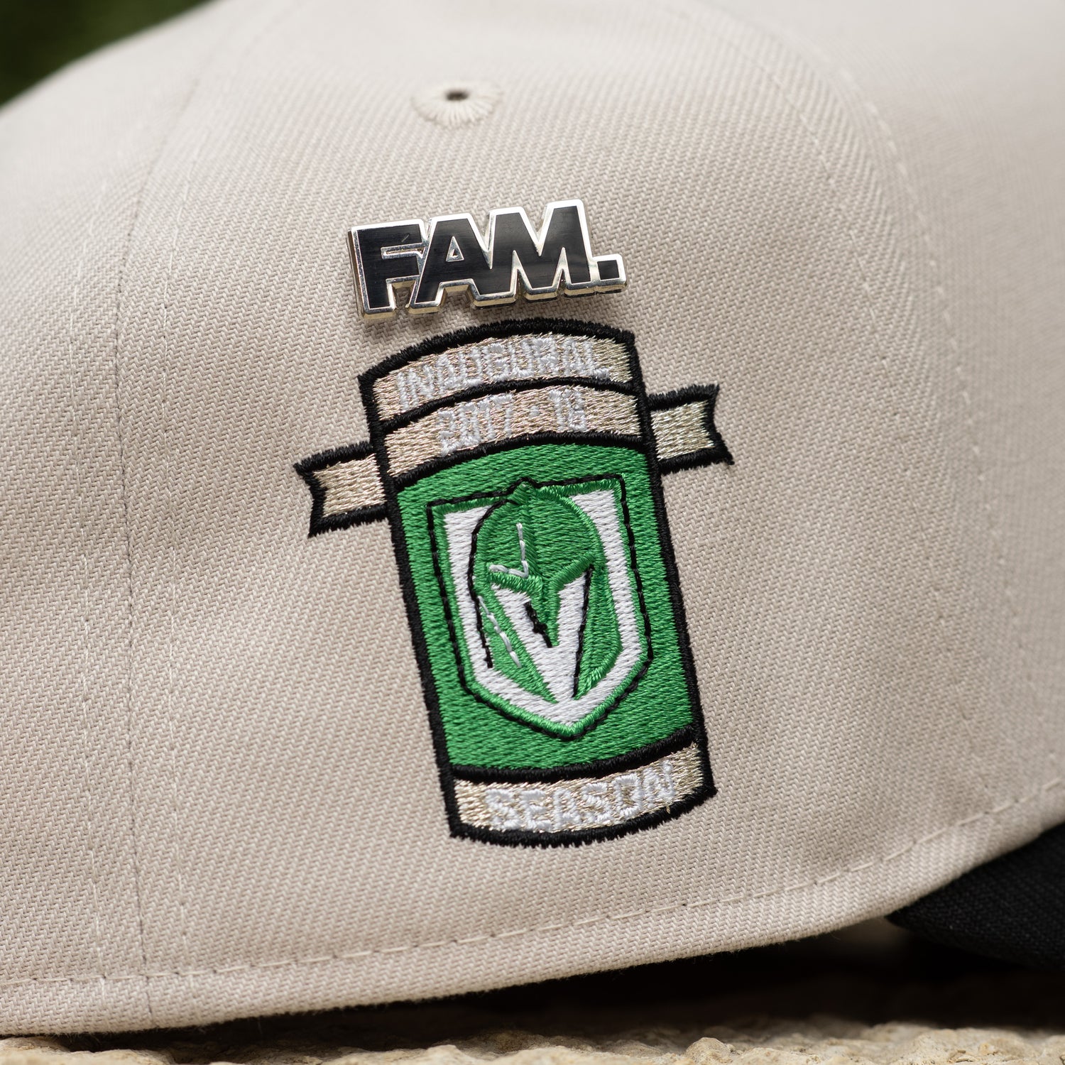 VEGAS GOLDEN KNIGHTS NHL STONE BLACK TWO TONE GRAY UV / NEW ERA 9FORTY A-FRAME