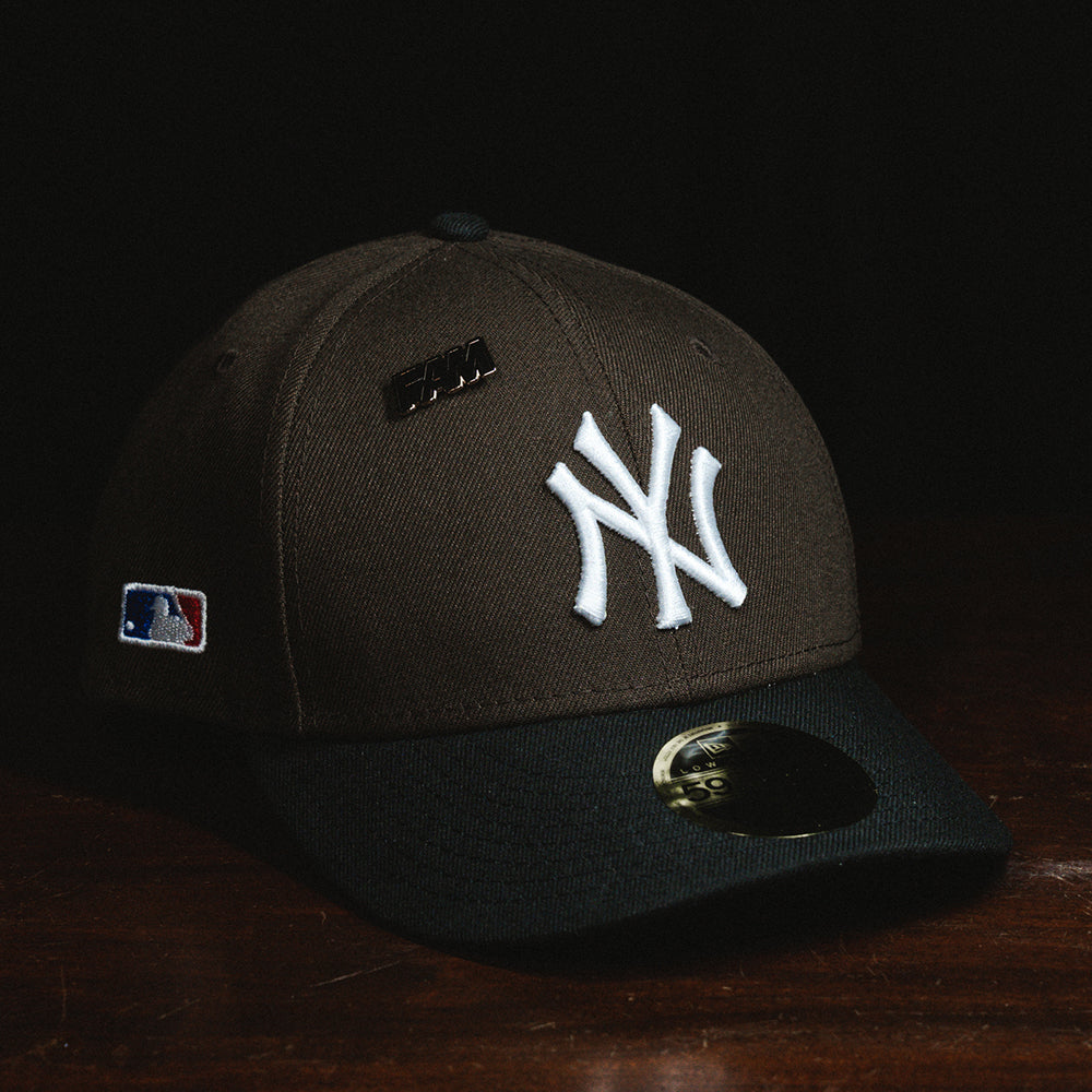NEW ERA 59FIFTY MLB NEW YORK YANKEES WORLD SERIES 1999 TWO TONE / PINK UV FITTED CAP