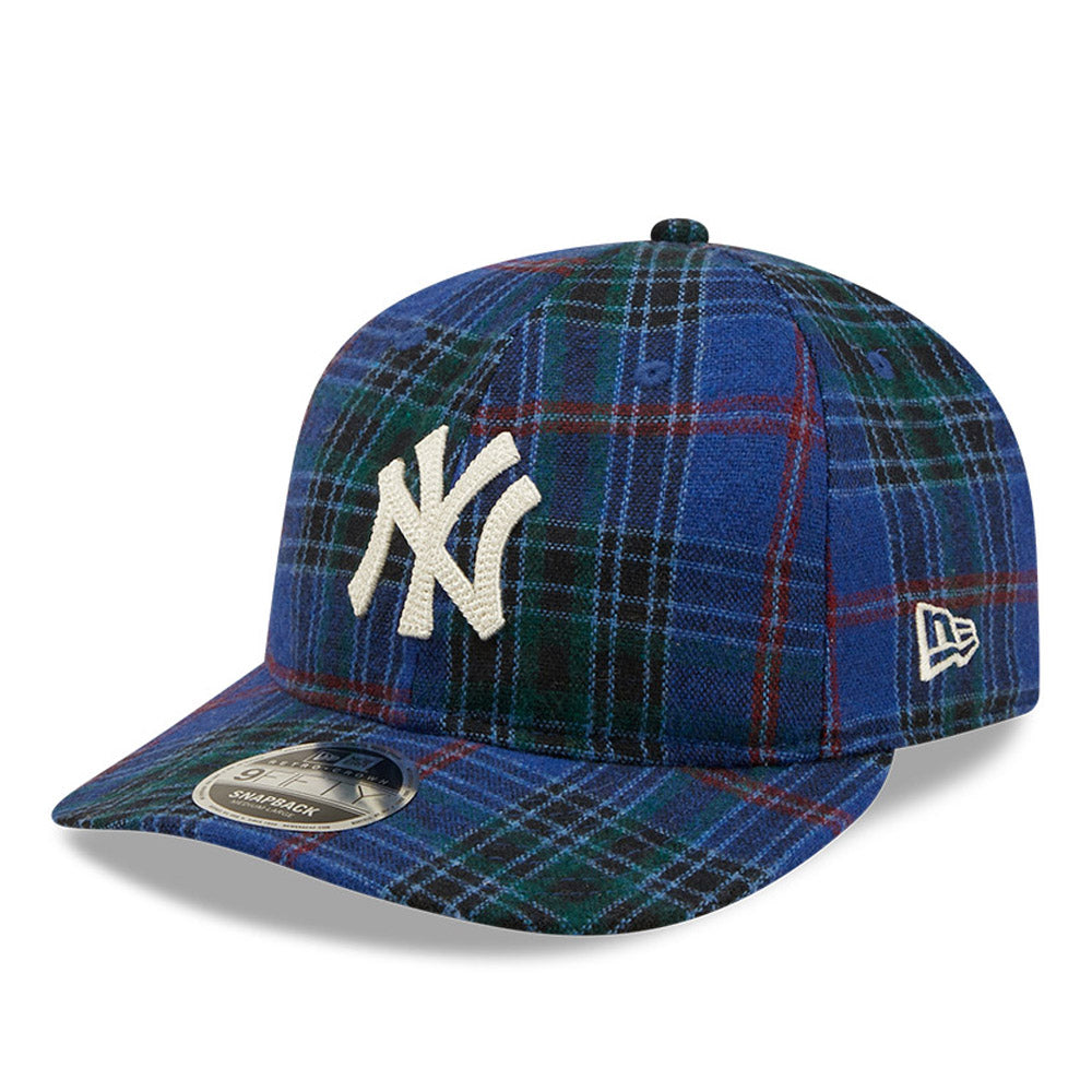 NEW ERA 9FIFTY MLB NEW YORK YANKEES PLAID OPEN MARKET RETRO CROWN BLUE / NAVY STRAPBACK CAP