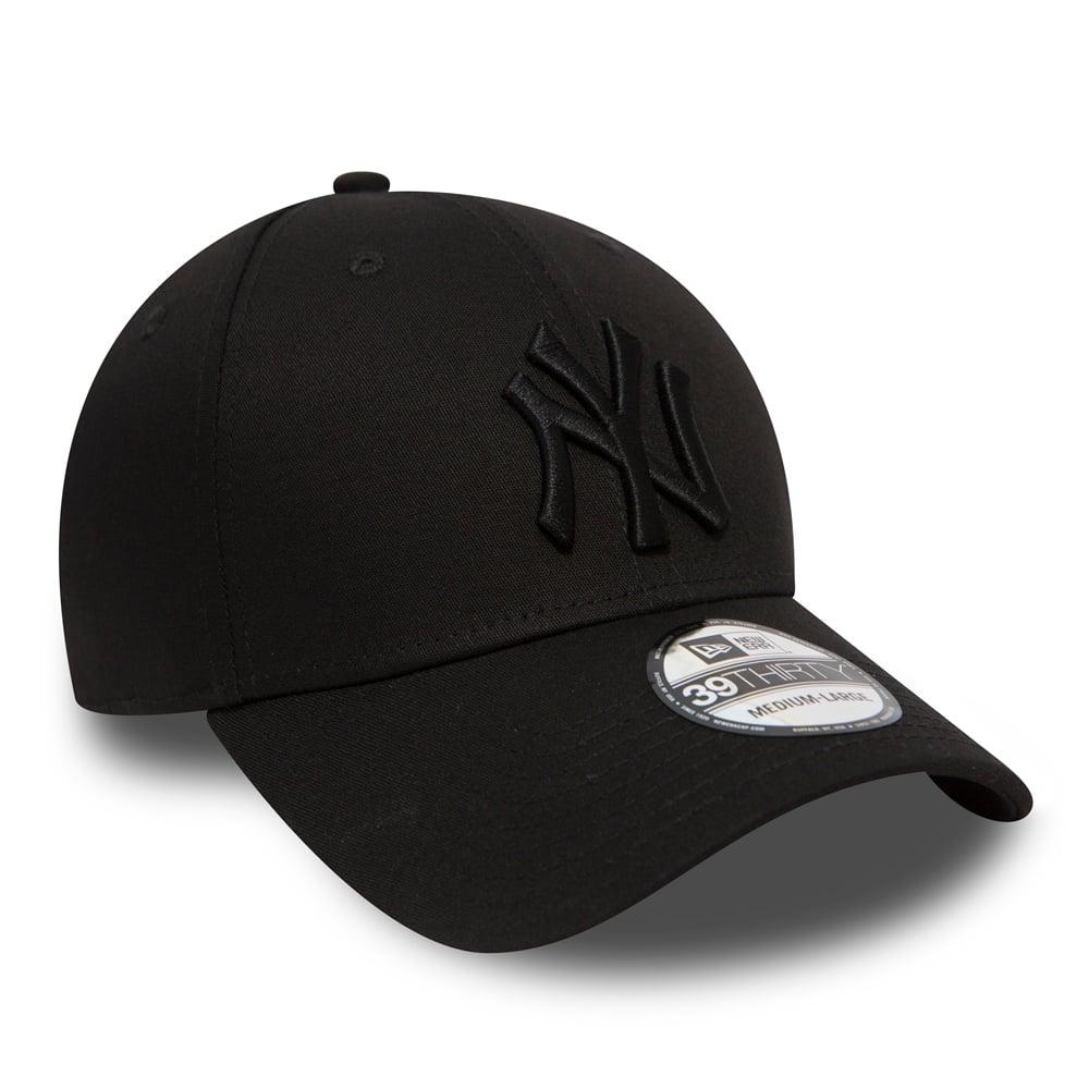 NEW ERA 39THIRTY LEAGUE ESSENTIAL NEW YORK YANKEES BLACK CAP - FAM