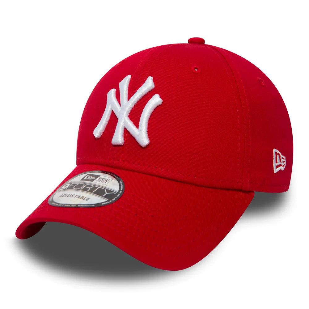 NEW ERA 9FORTY LEAGUE ESSENTIAL NEW YORK YANKEES RED CAP - FAM