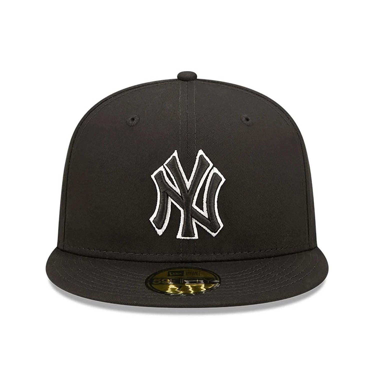 NEW ERA 59FIFTY MLB NEW YORK YANKEES TEAM OUTLINE BLACK / BLACK UV FITTED CAP - FAM