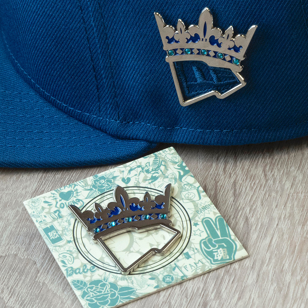 FAM CROWN MAGNETIC PIN SILVER