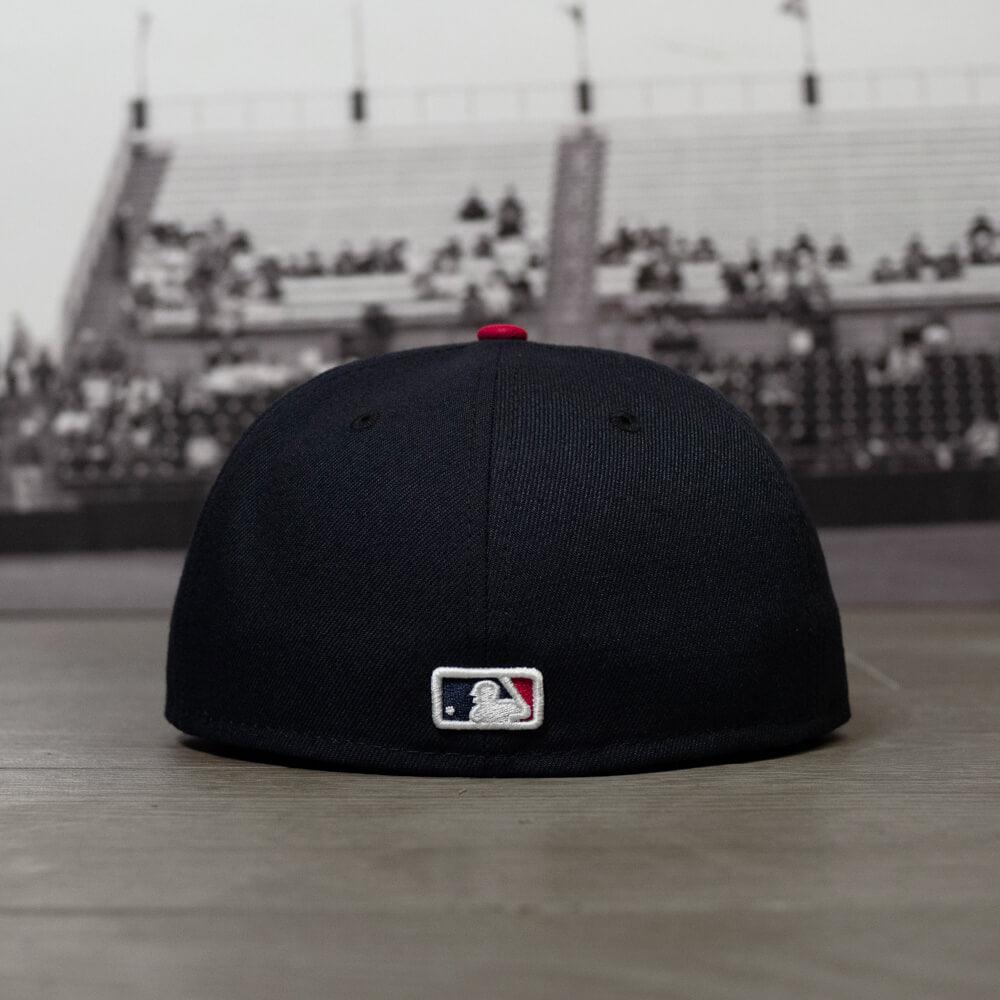 NEW ERA 59FIFTY MLB AUTHENTIC CLEVELAND INDIANS TEAM FITTED CAP - FAM