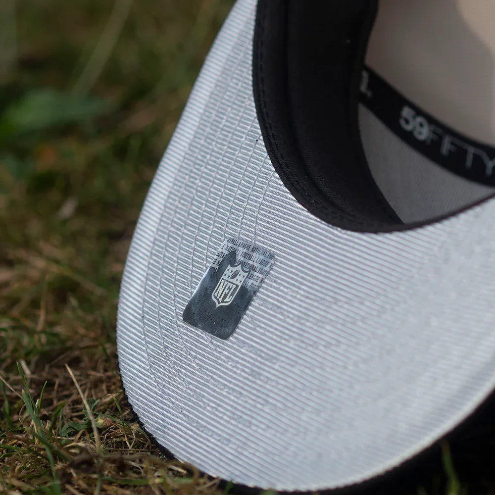 NEW ERA 59FIFTY NFL LAS VEGAS RAIDERS 60TH ANNIVERSARY TWO TONE / SILVER UV FITTED CAP