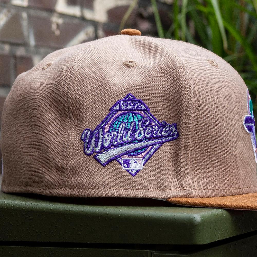 NEW ERA 59FIFTY MLB TORONTO BLUE JAYS WORLD SERIES 1992 TWO TONE / PINK UV FITTED CAP - FAM